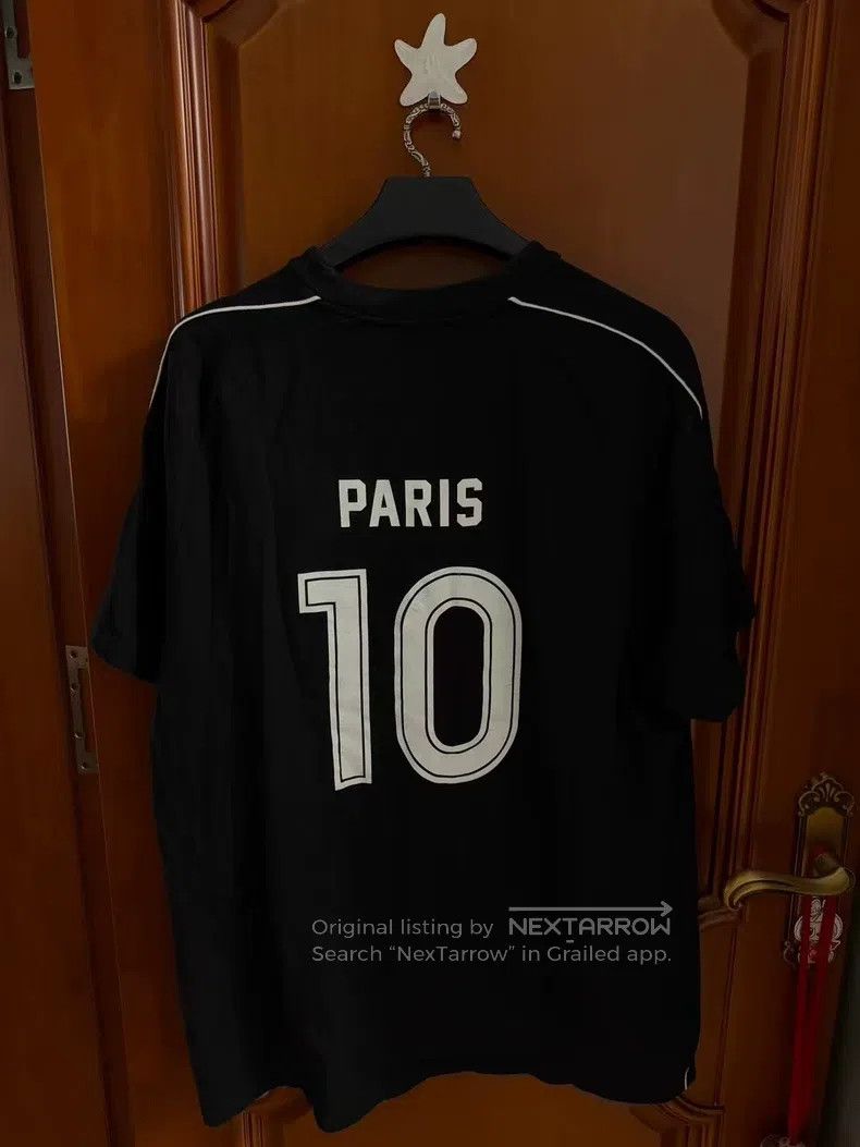Balenciaga Balenciaga Manchester United Short Sleeve Paris Limited Size US M / EU 48-50 / 2 - 2 Thumbnail