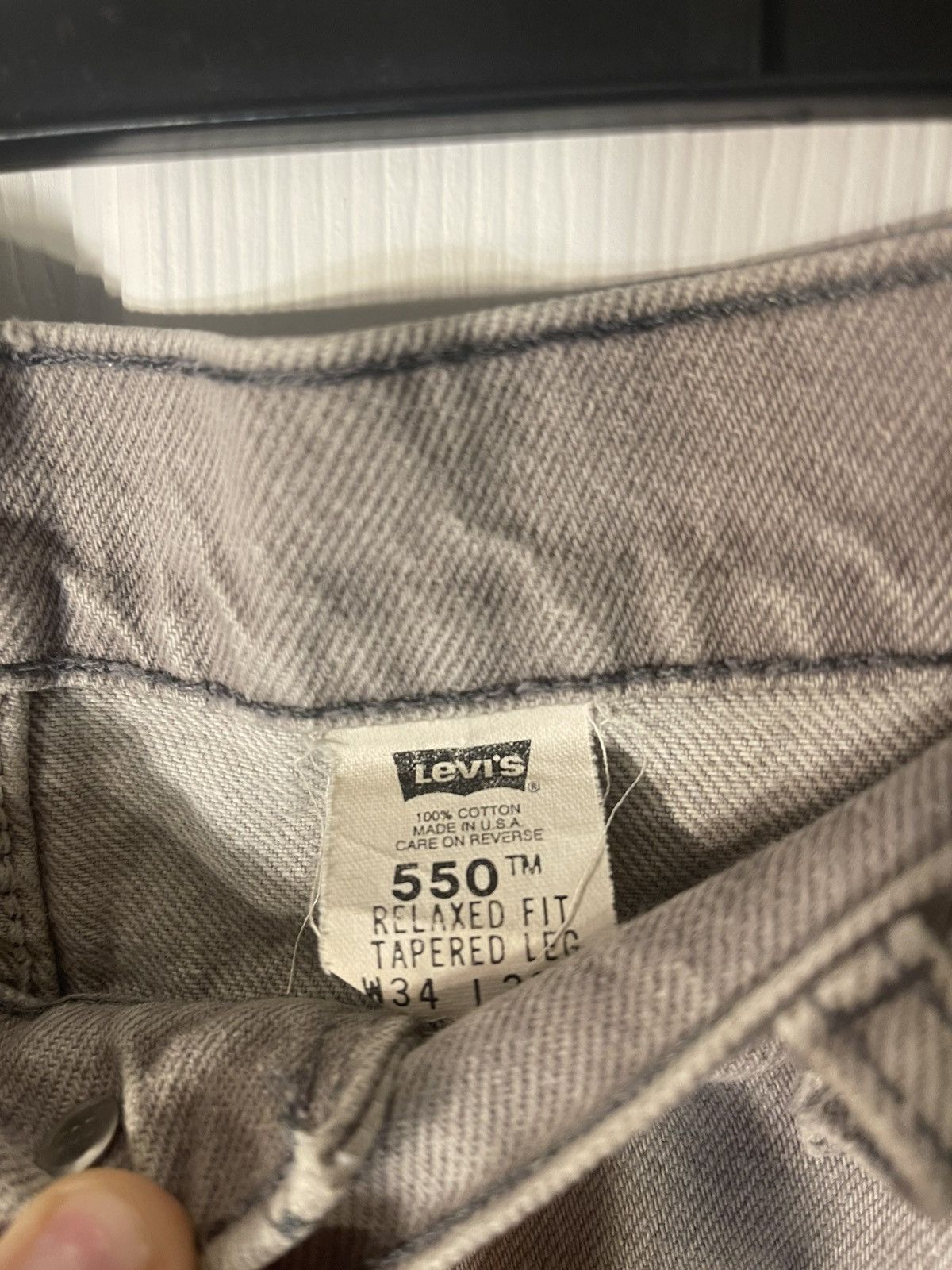 Levi's Levi’s 550 Distressed Jeans Beige W34 L32 Size US 34 / EU 50 - 3 Thumbnail