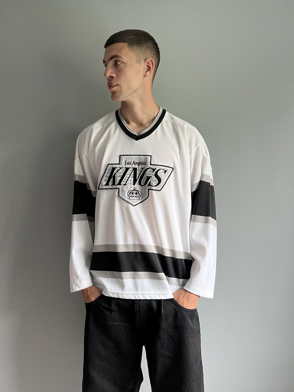 NHL Vintage Sean Hill Los Angeles Kings Jersey Size US L / EU 52-54 / 3 - 7 Thumbnail