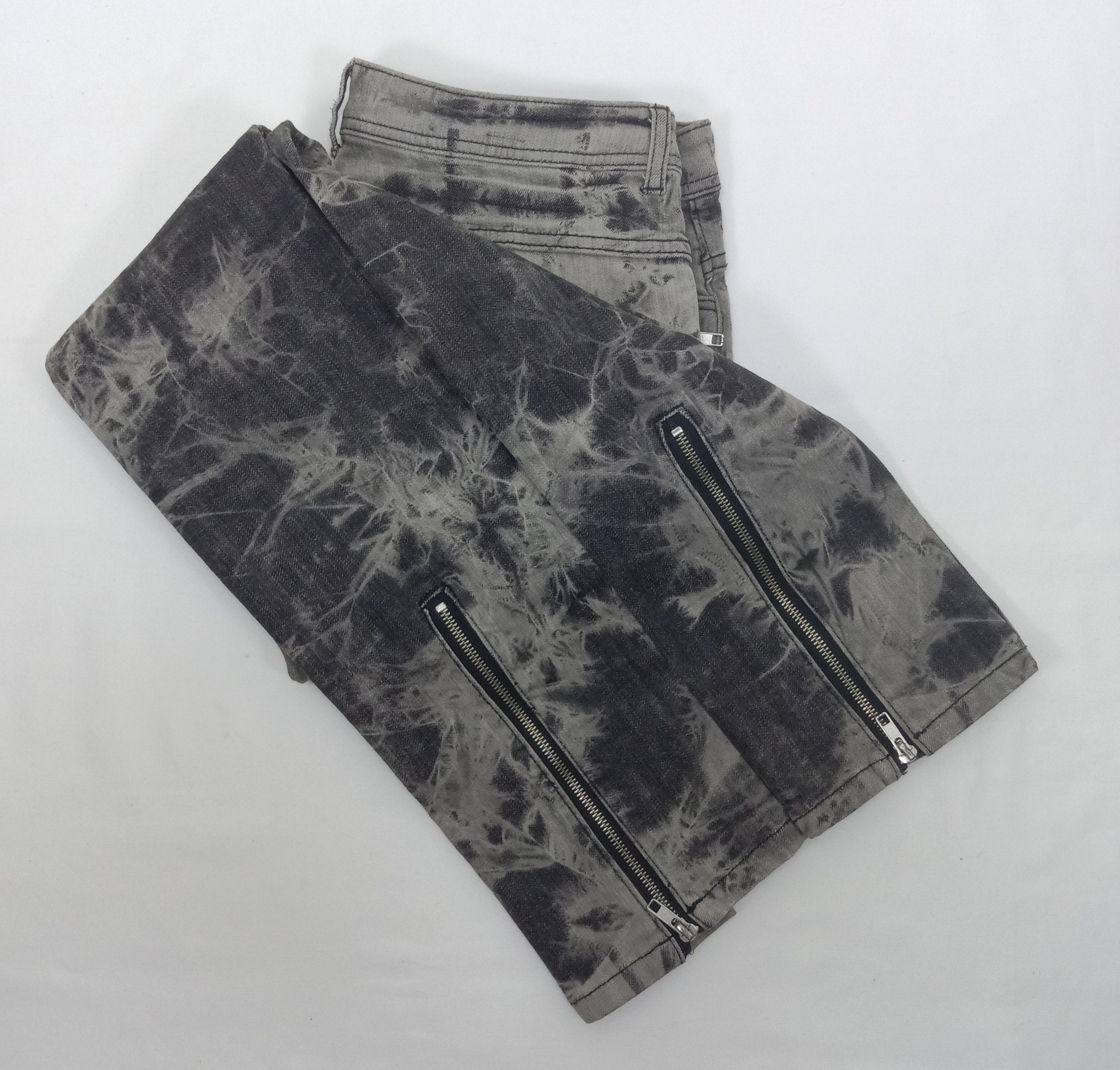 Japanese Brand Japanese Punk Seditionaries Leg Zipper Bleach Jeans Size US 32 / EU 48 - 15 Thumbnail