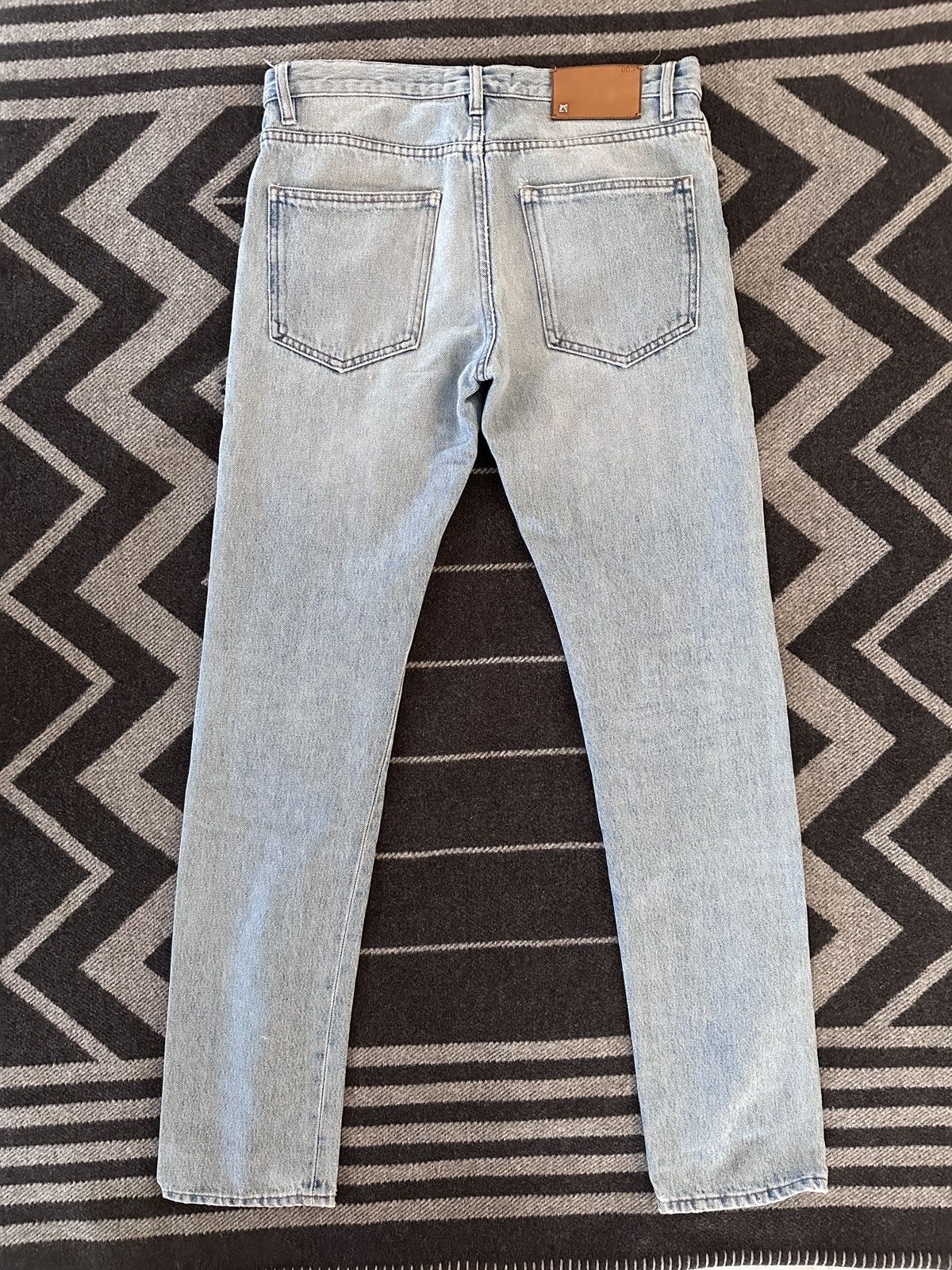 Valentino Valentino blue light wash straight men’s jeans Size US 28 / EU 44 - 2 Thumbnail