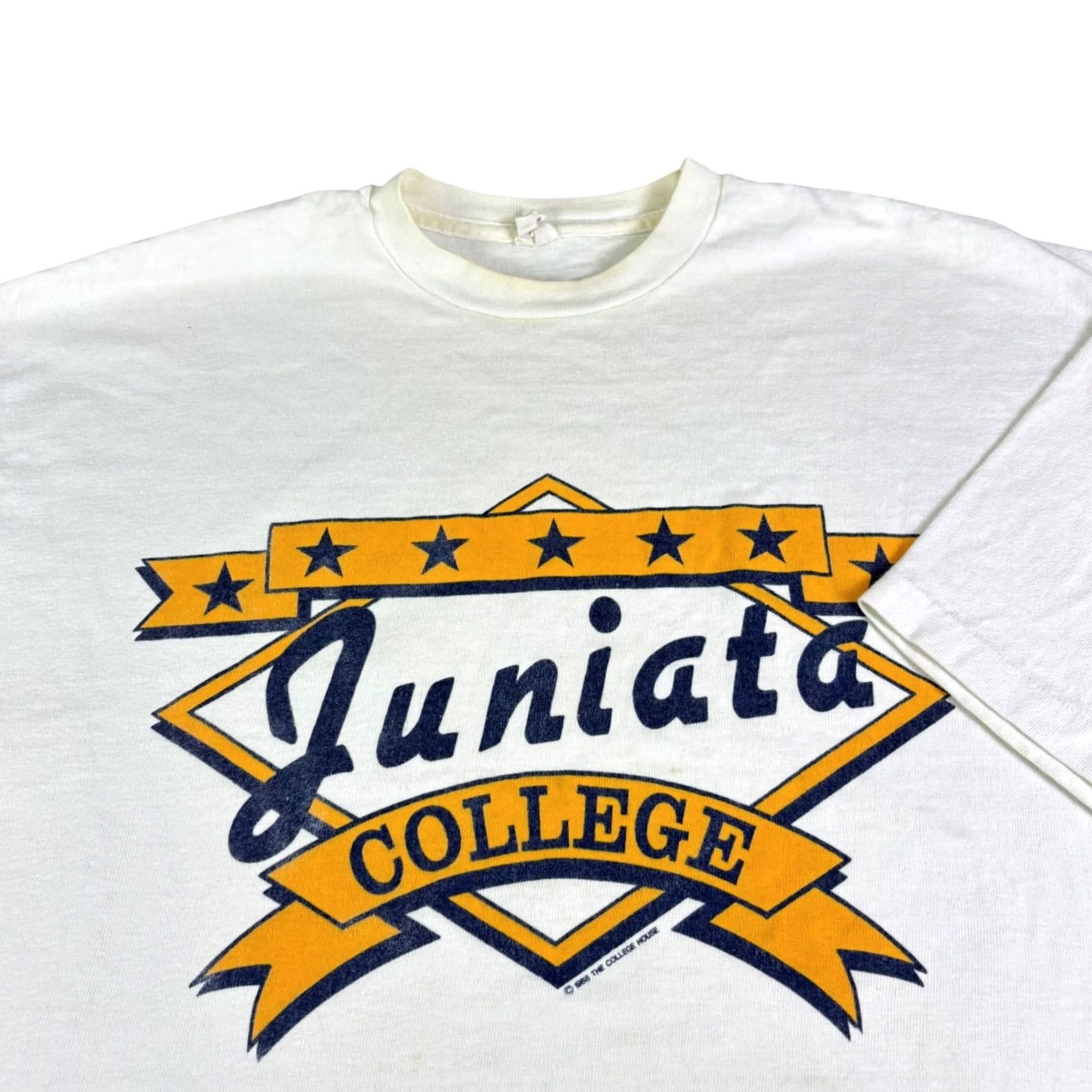 Vintage VINTAGE 1988 The College House T Shirt XL White Short Sleeve Graphic Tee Mens Size US XL / EU 56 / 4 - 2 Thumbnail