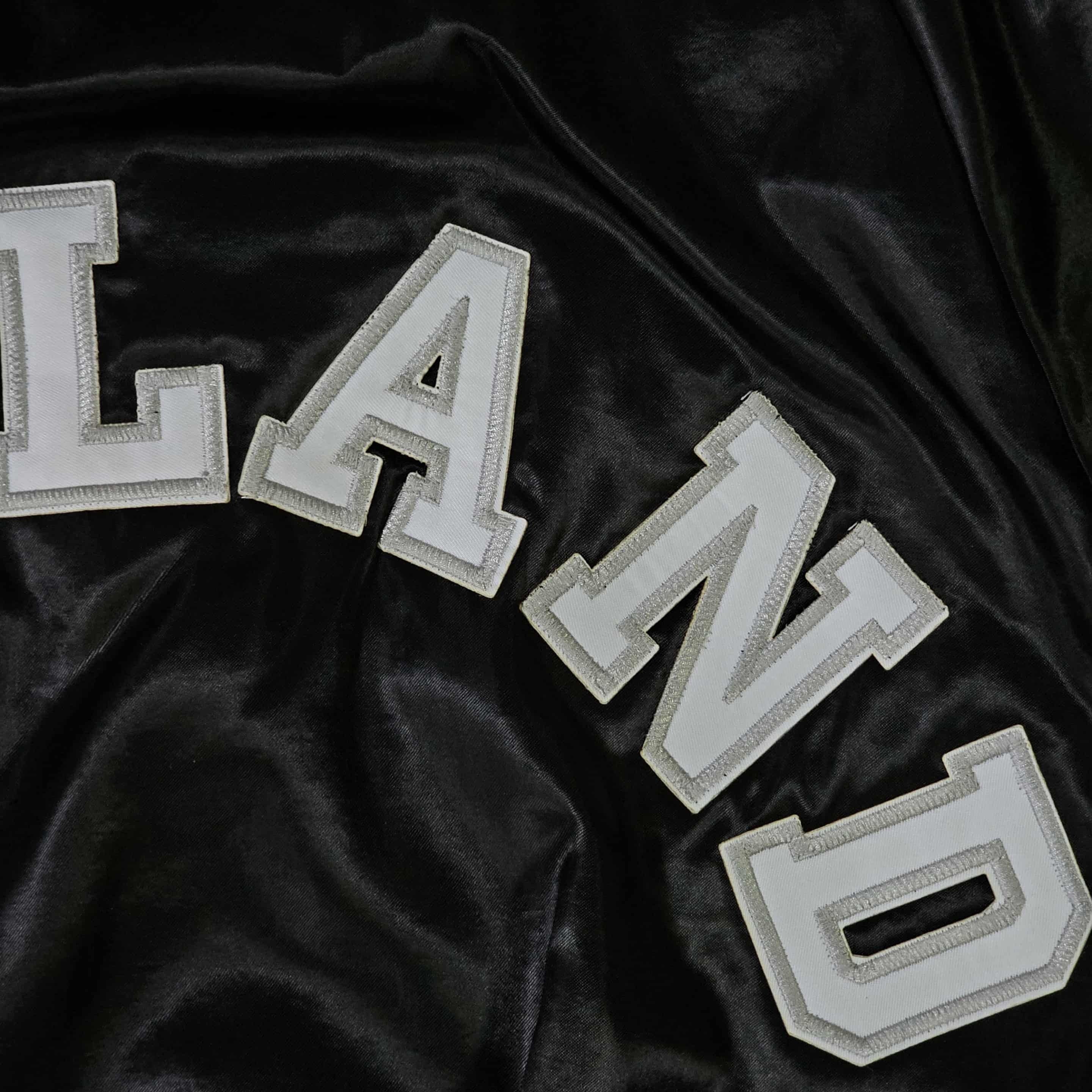 NFL Oakland Raiders Vintage 90s Chalk Line Satin Bomber Jacket Size US S / EU 44-46 / 1 - 7 Thumbnail