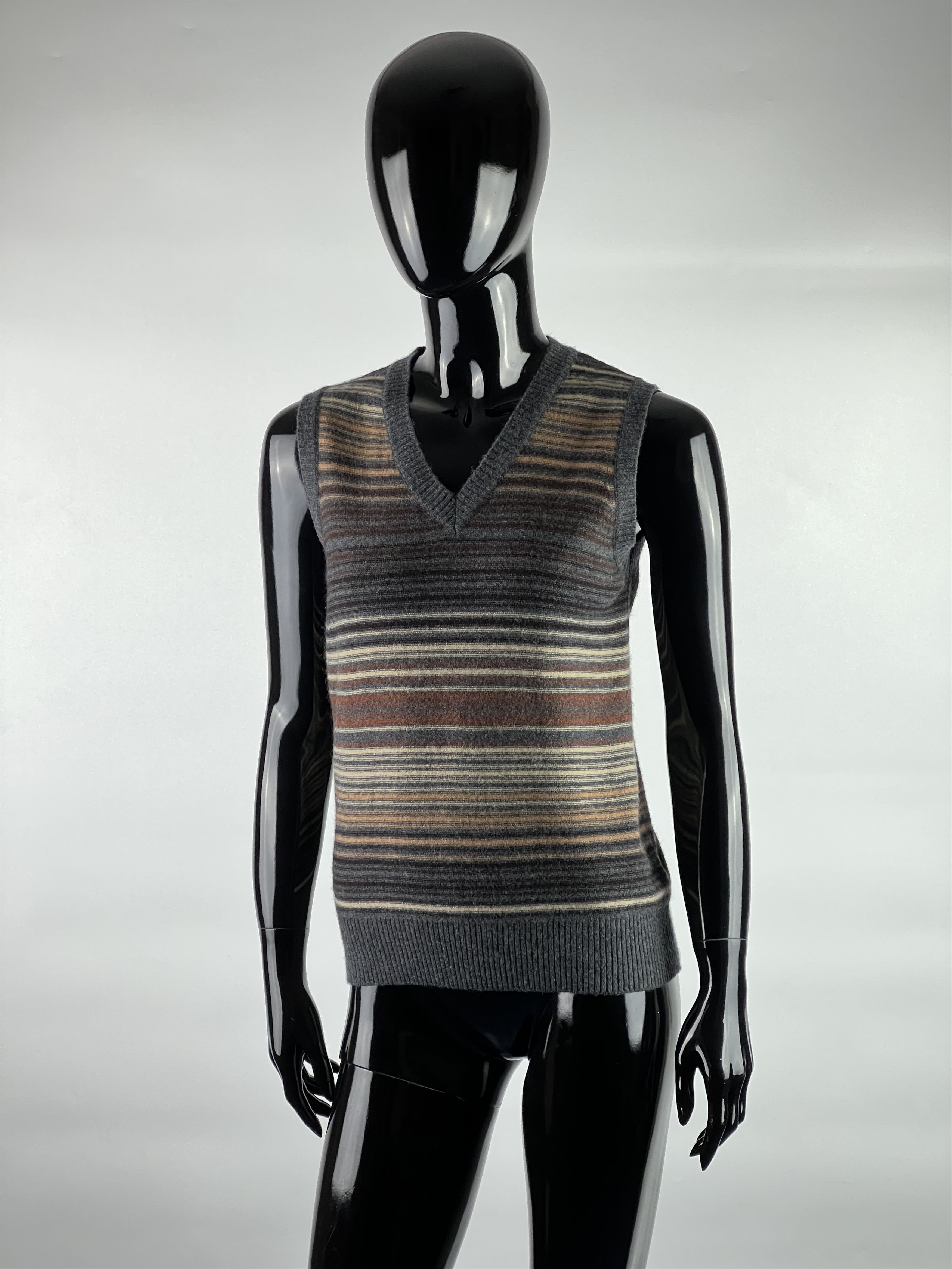 Dolce & Gabbana Dolce & Gabbana Striped Wool V-Neck Vest Size S Size S / US 4 / IT 40 - 1 Thumbnail