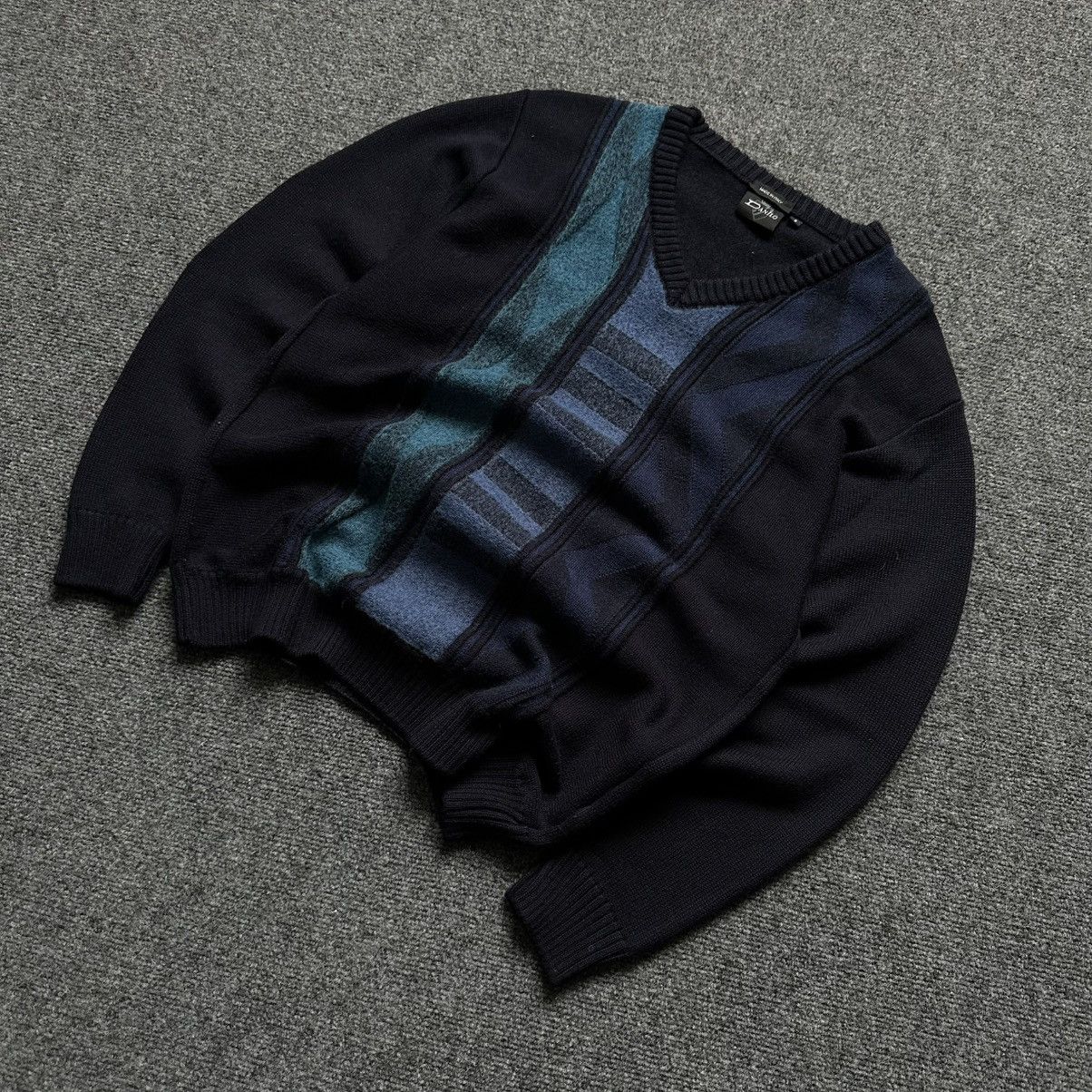 Hypebeast VTG Knit Wool V Neck Sweater Danilo Size S Y2K 00s USA Hype Size US S / EU 44-46 / 1 - 1 Thumbnail