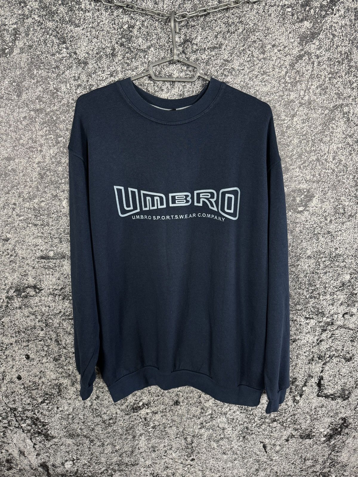 Umbro UMBRO Vintage 90s Sweatshirt Sportswear Company Official XXL Size US XXL / EU 58 / 5 - 1 Thumbnail