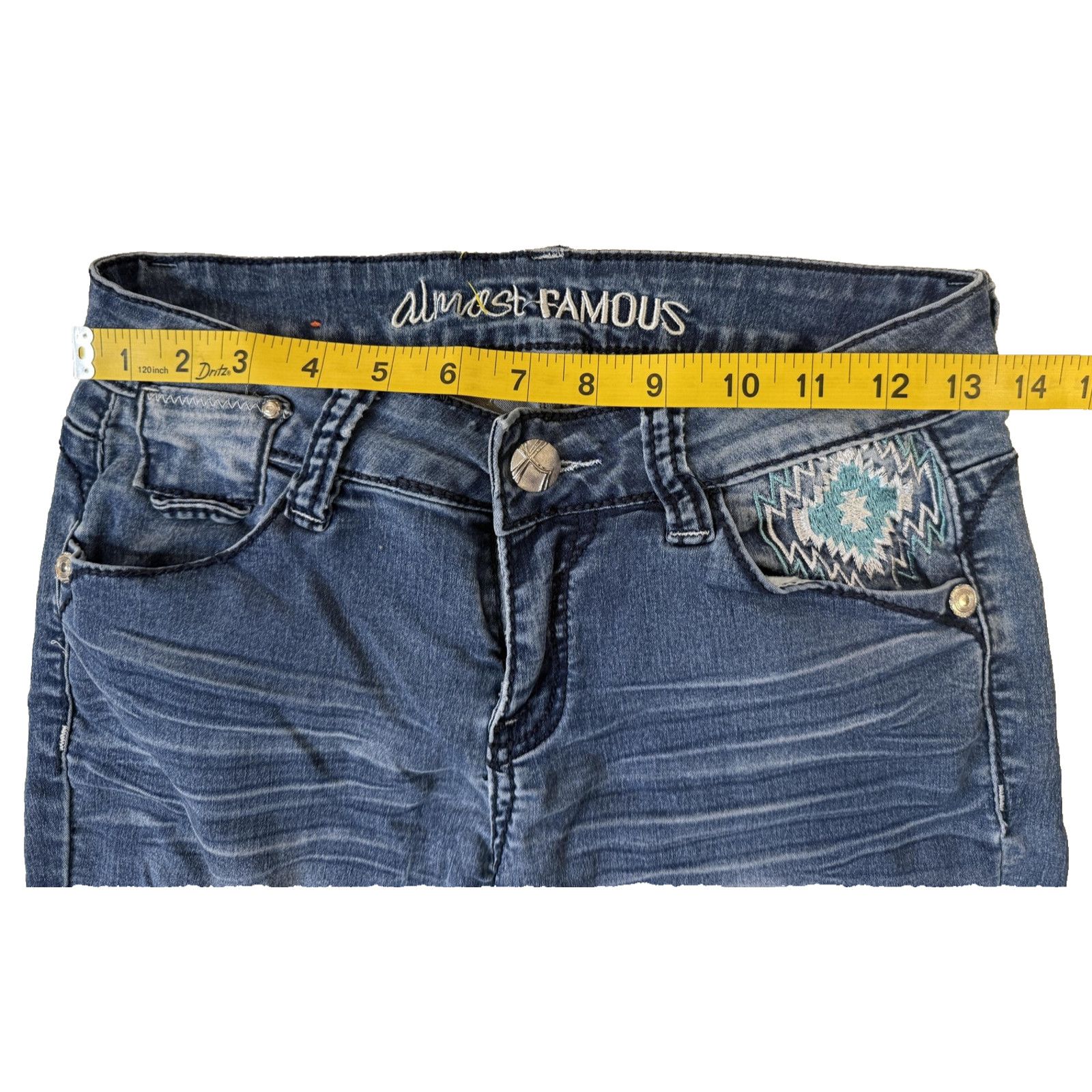 Almost Famous Almost Famous Y2K Hit Jeans 5 Blue Distressed Aztec Pockets Size 27" / US 4 / IT 40 - 6 Thumbnail