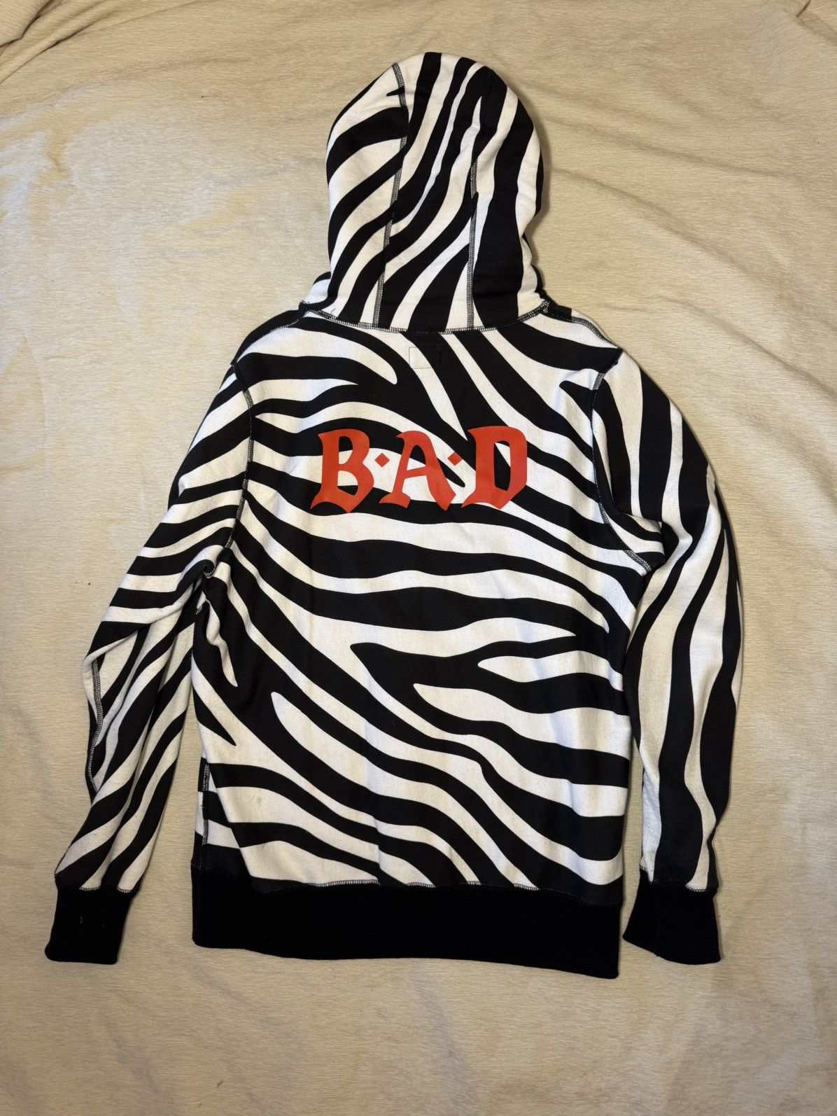 Noah Noah “Bad” Zebra Hoody size M Size US M / EU 48-50 / 2 - 2 Thumbnail