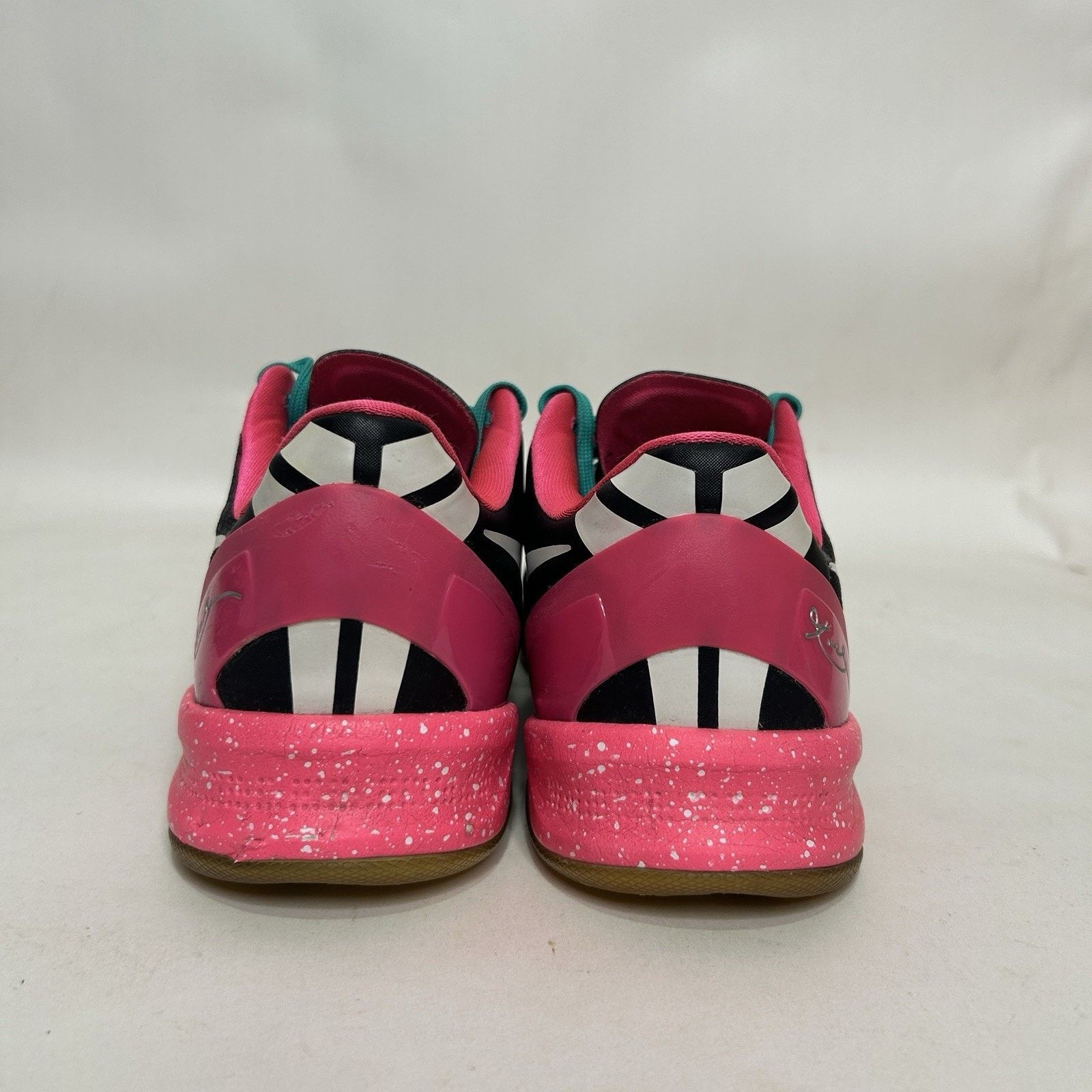 Nike Nike Kobe 8 ID “South Beach” Size US 7 / EU 40 - 4 Thumbnail