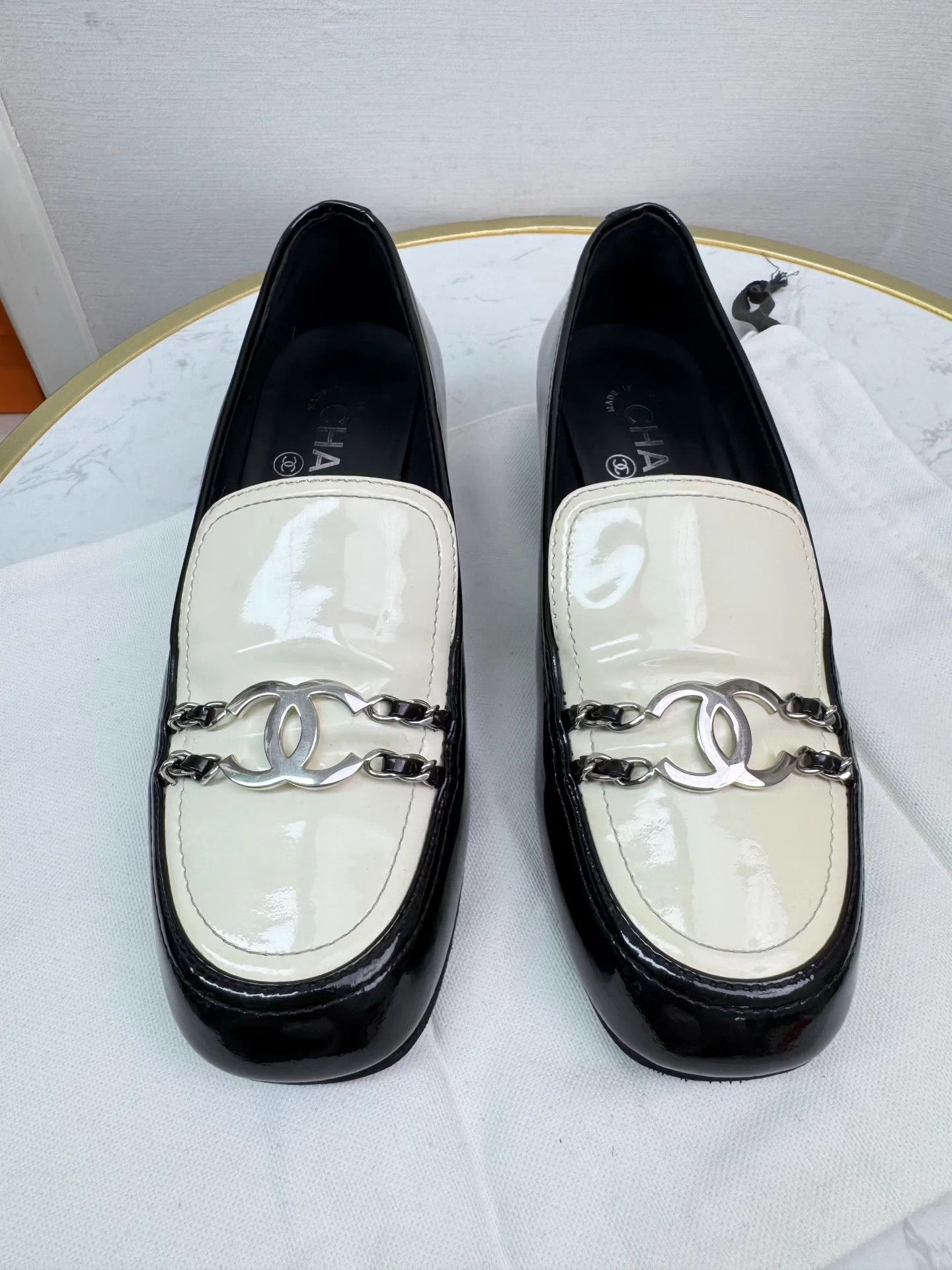 Chanel Chanel Authentic Loafers 36.5 Pre-owned Size US 5.5 / IT 35.5 - 1 Thumbnail