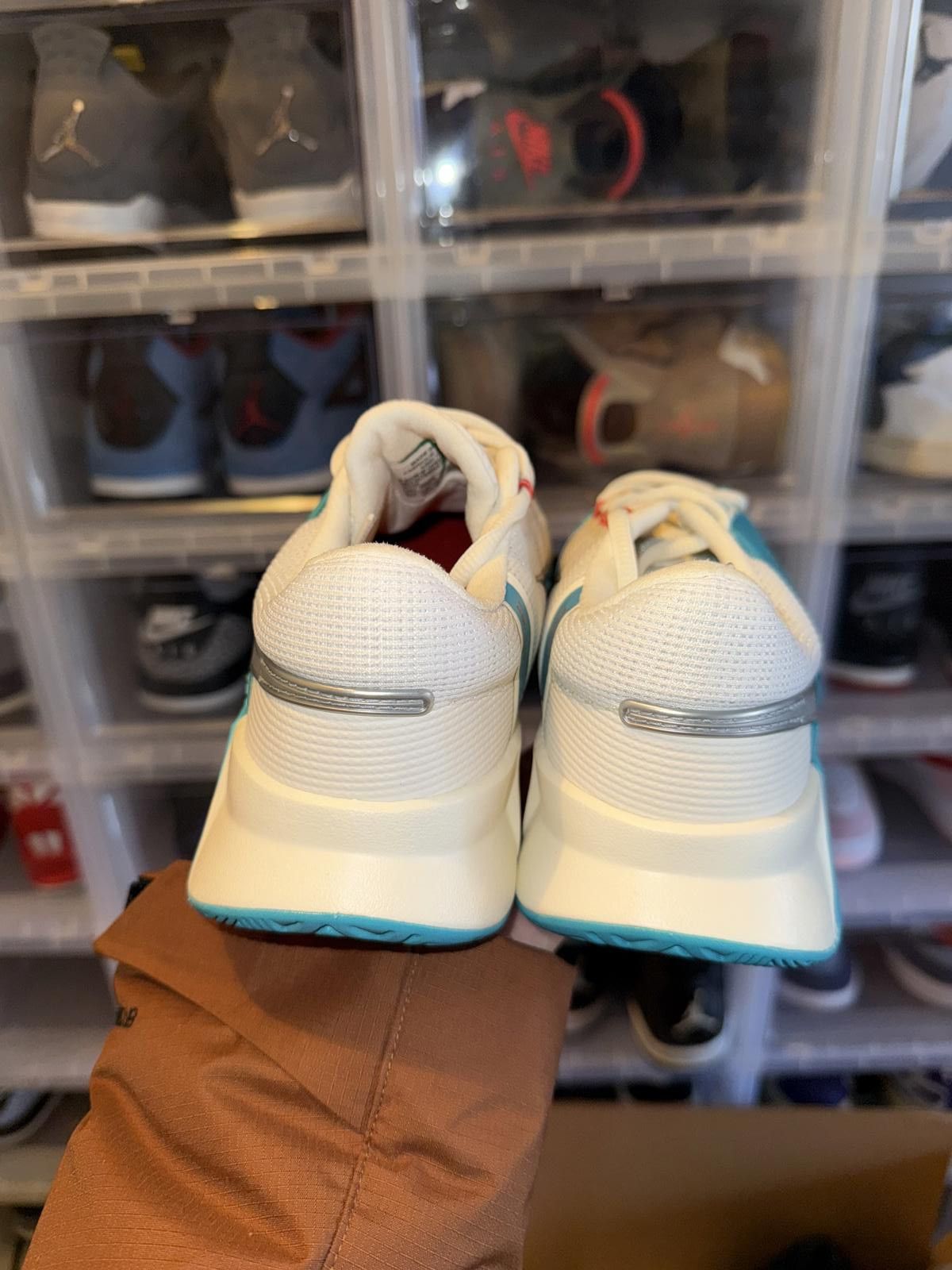 Nike UNRELEASED 2026 Nike GP Challenge 1 Premium Women Hard Court Tennis Shoes Sample Size US 7 / IT 37 - 7 Thumbnail