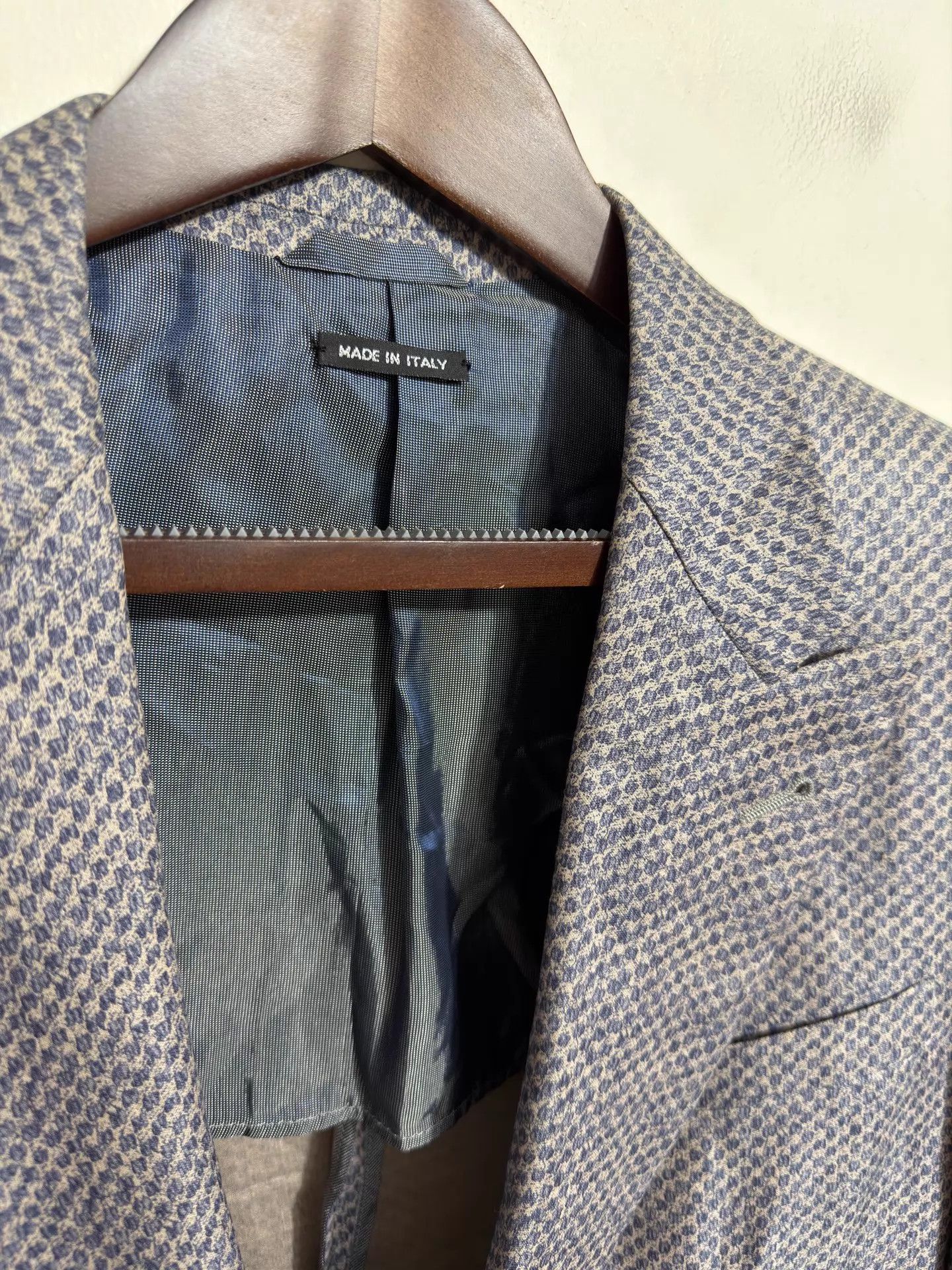 Giorgio Armani Giorgio Armani Slim Suit 52/54 Gray SnakePatterned Size 54R - 3 Thumbnail