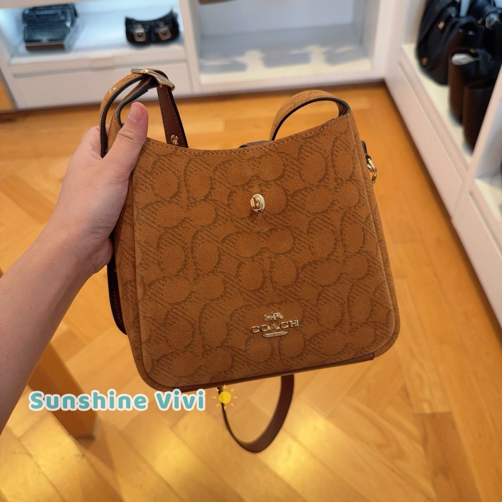 Coach NWT Coach Hadley Mini Crossbody Bag CCE16, suede/Im/Caramel Size ONE SIZE - 4 Thumbnail