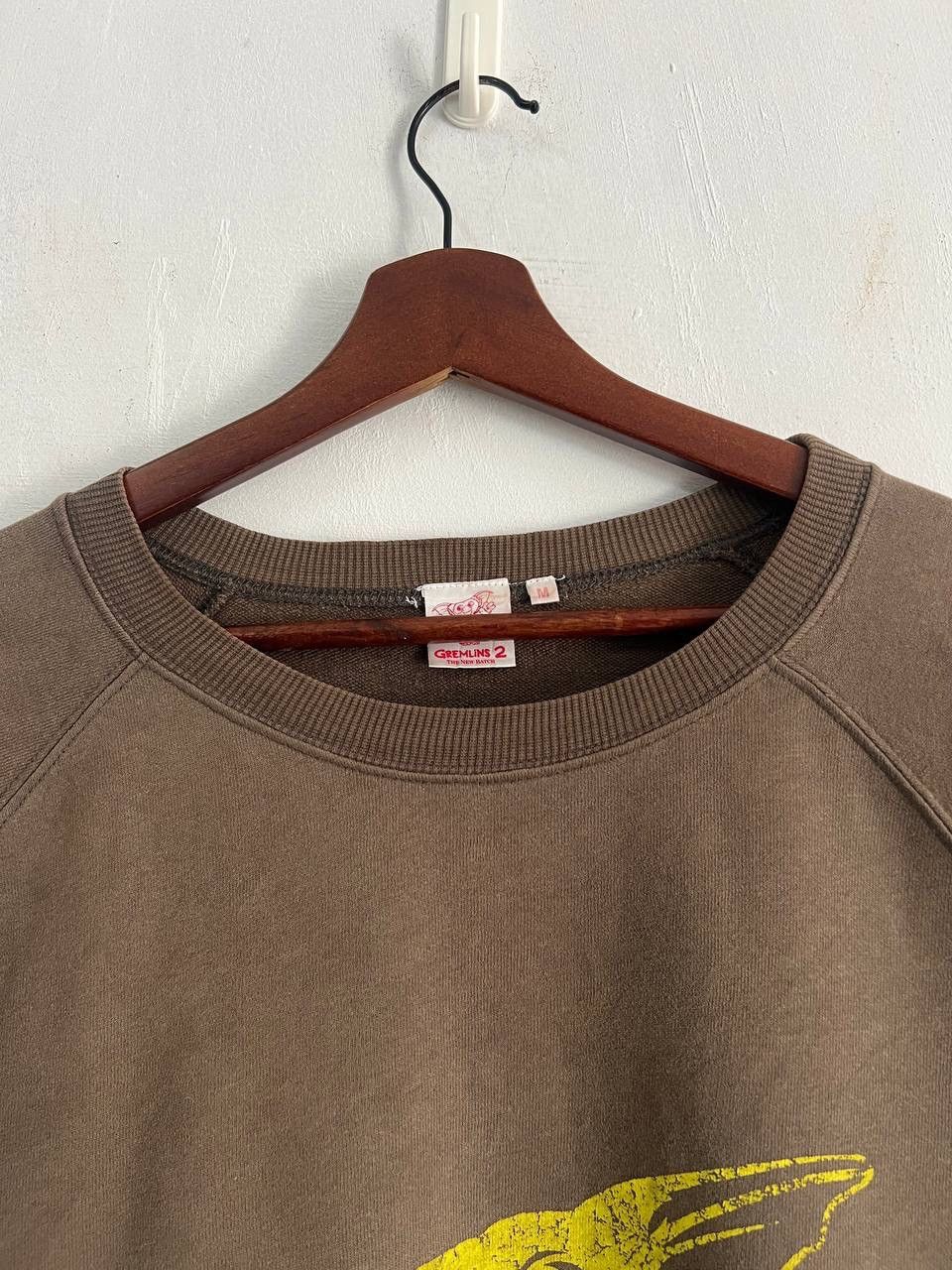 Vintage Vintage Gremlins Pocket Sweatshirt Size US M / EU 48-50 / 2 - 8 Thumbnail