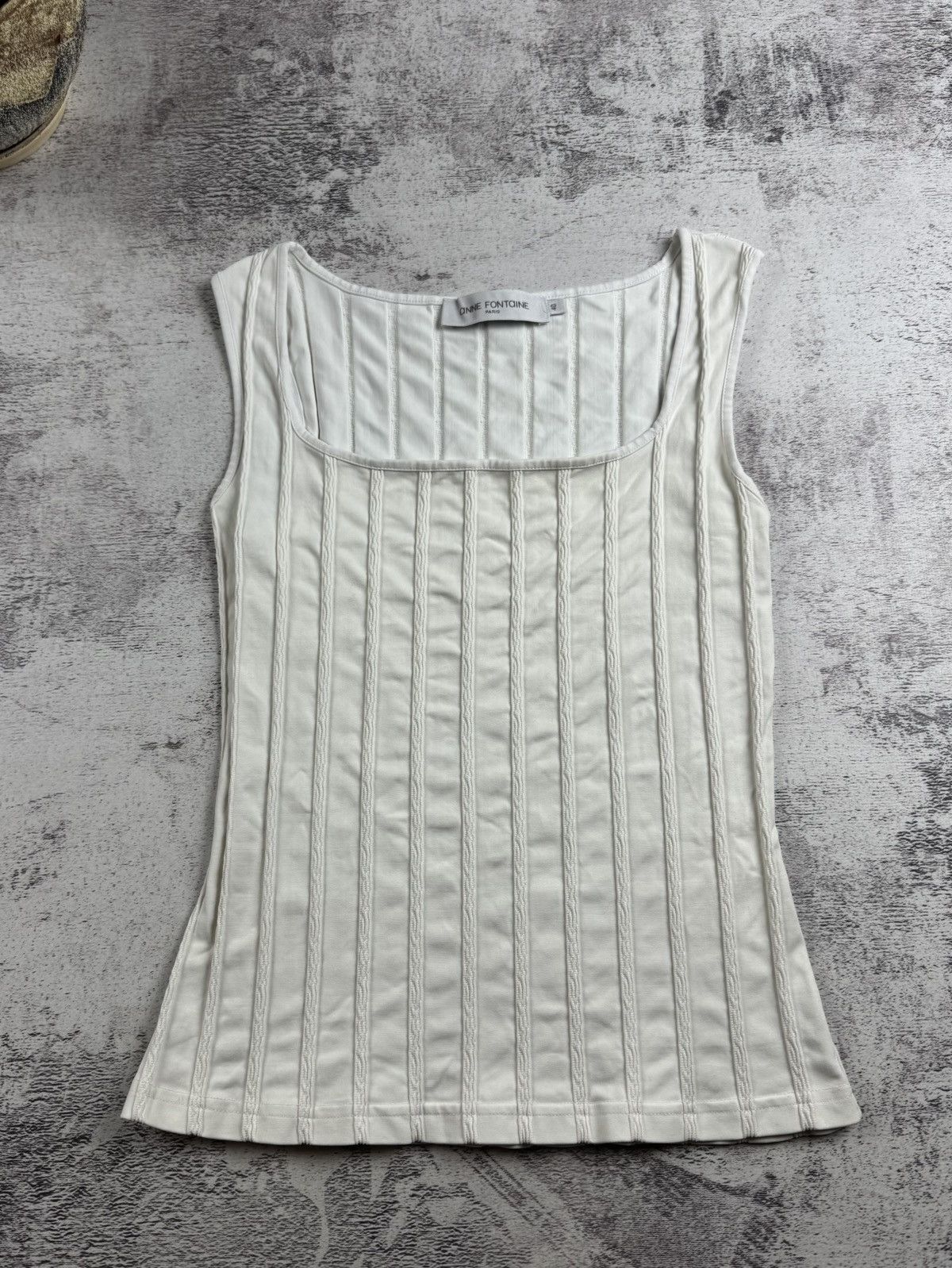 ANNE FONTAINE Anne Fontaine Ivory Textured Size 40 Sleeveless White Luxury Tank Trotter Top Size M / US 6-8 / IT 42-44 - 4 Thumbnail