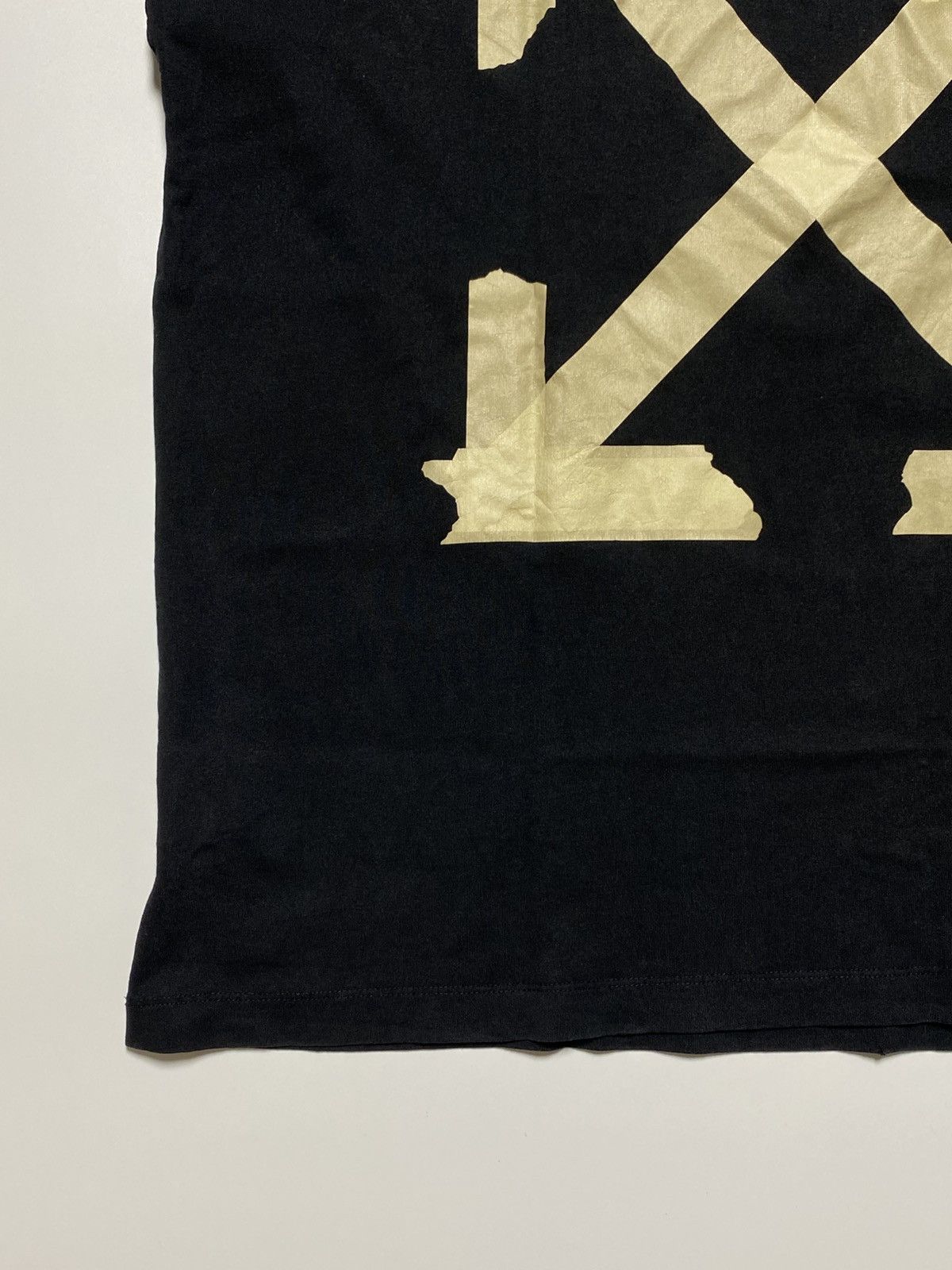 Off-White Off-White Tape Arrows T-Shirt Size US L / EU 52-54 / 3 - 5 Thumbnail