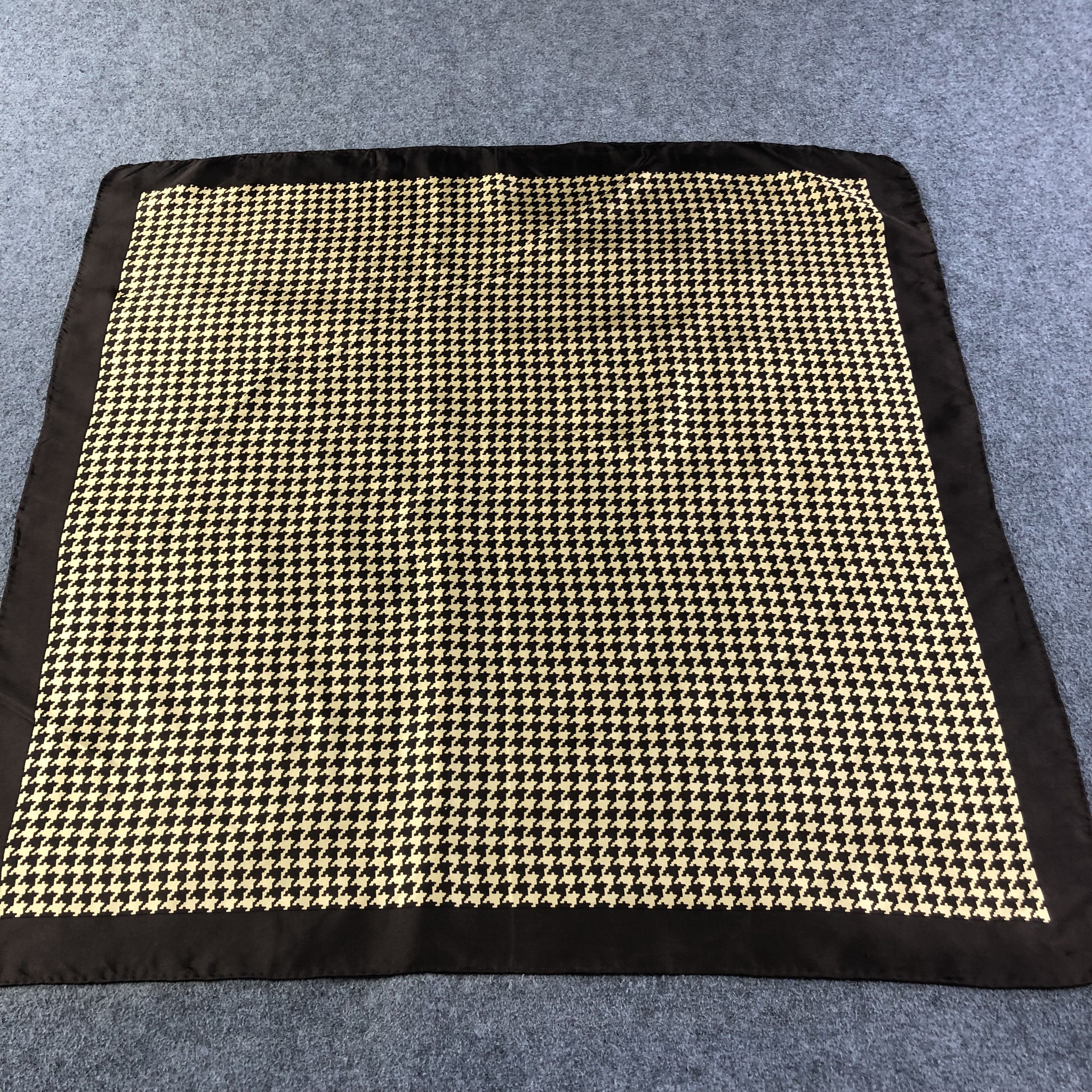 Vintage Luxury Houndstooth Hand Rolled Silk Scarf M639
