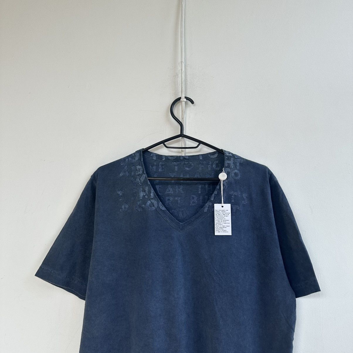Maison Margiela MAISON MARTIN MARGIELA AIDS Awareness Tee T-Shirt Garment Size US M / EU 48-50 / 2 - 2 Thumbnail