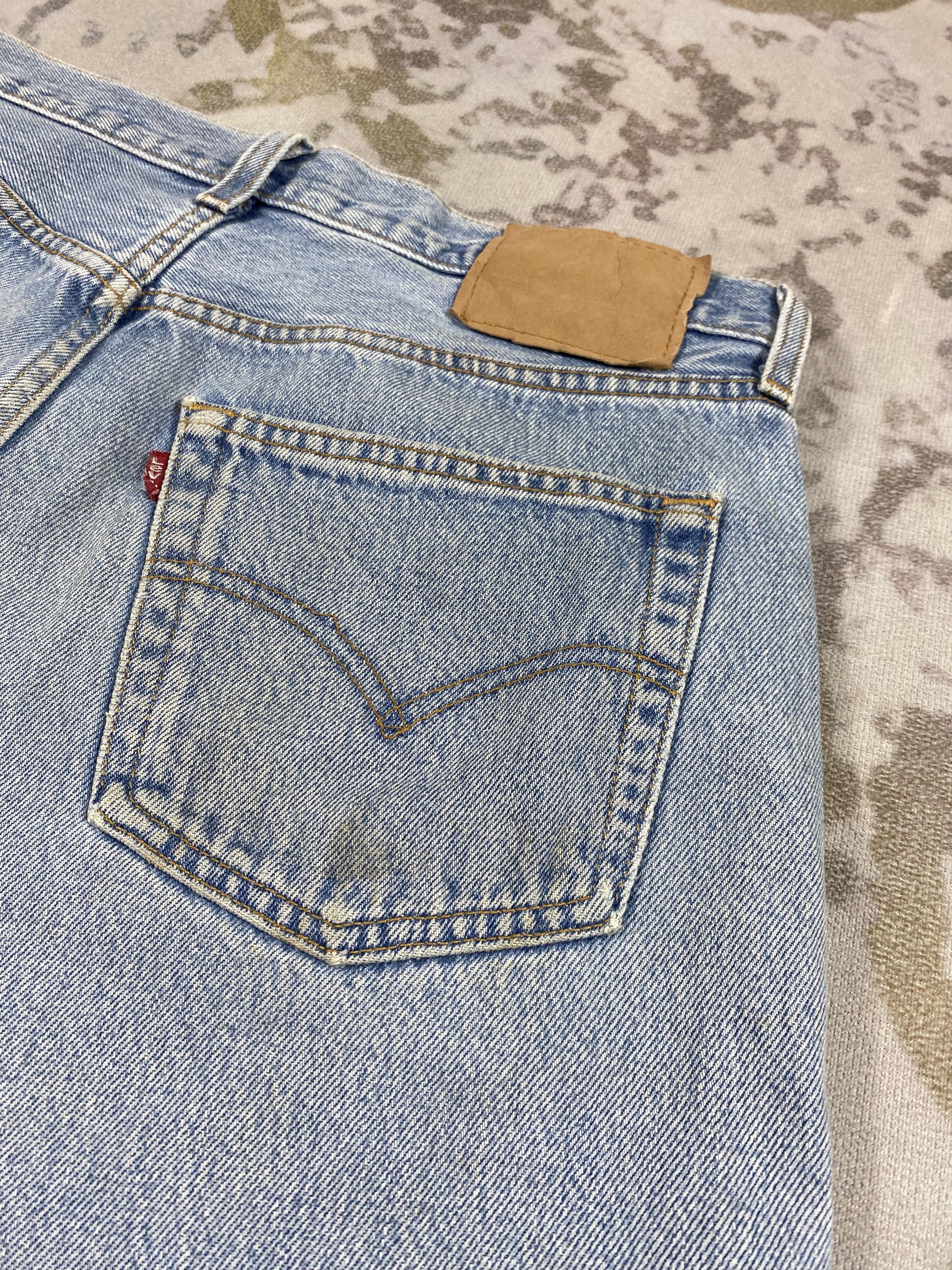 Levi's Blue Wash Vintage Levi's 501 Jeans 32x30 Denim-JN3951 Size US 32 / EU 48 - 11 Thumbnail