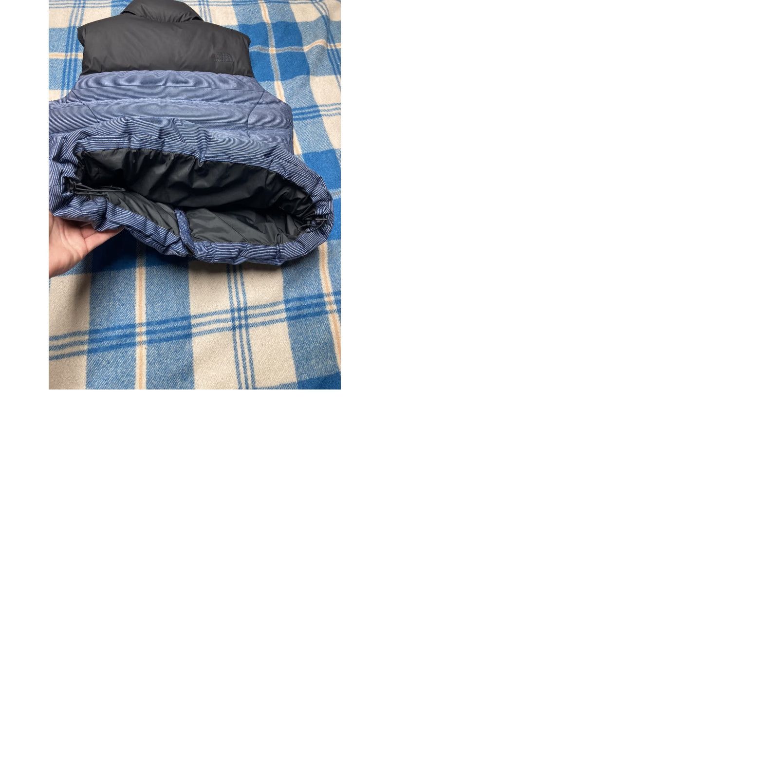 The North Face VINTAGE The North Face 700 Goose Down Vest Womens M Blue Puffer Jacket Winter Size M / US 6-8 / IT 42-44 - 9 Thumbnail