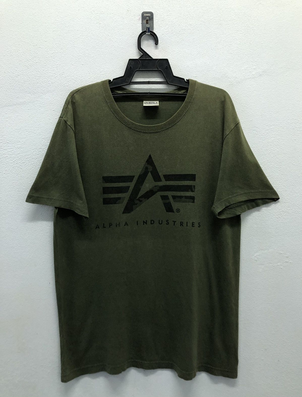 Alpha Industries Vintage Alpha Industries, Inc. T-Shirt Size US XL / EU 56 / 4 - 1 Thumbnail