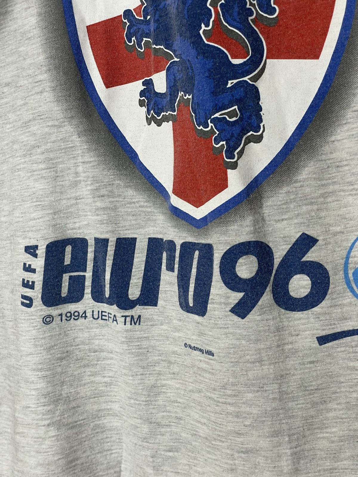 Nutmeg NWT Euro 96 1996 2020 England football soccer Y2K t shirt Size US M / EU 48-50 / 2 - 6 Thumbnail