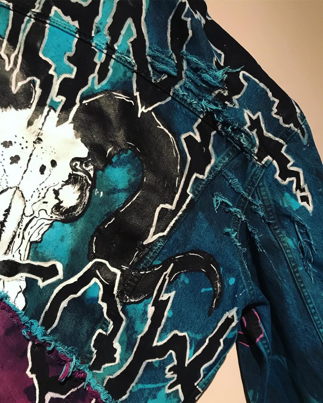 Levi's Vintage Clothing Skull Custom Denim jacket painted Size US L / EU 52-54 / 3 - 7 Thumbnail