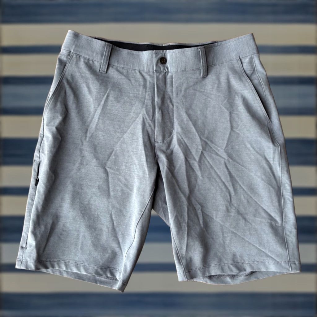 Asics Bylt Premium Basics Kinetic Shorts Men Medium Gray stretch Casual Chino Pockets Size US 31 - 1 Thumbnail
