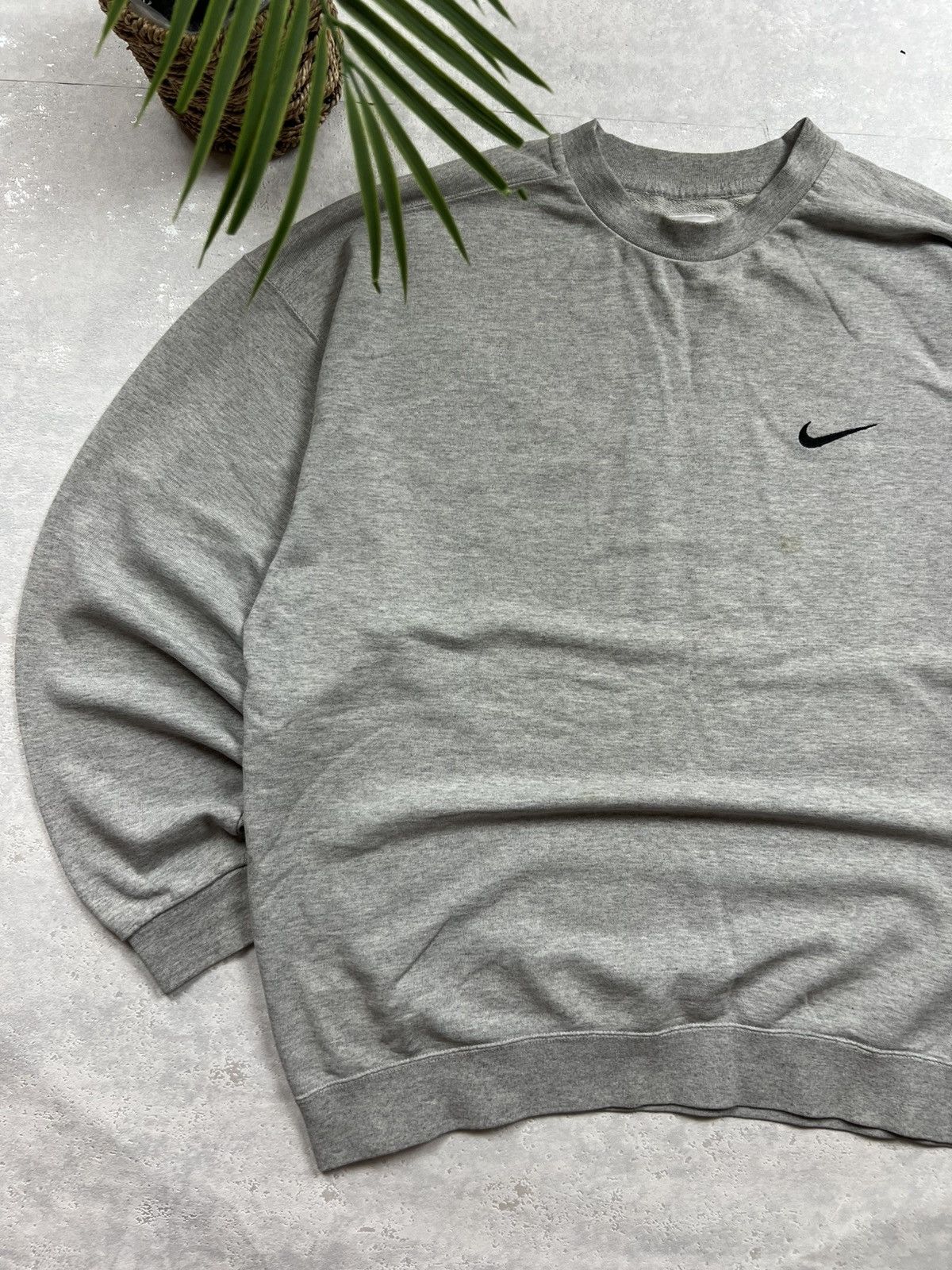Nike 90s Nike Swoosh Vintage Y2K Oversized Retro Blank Sweatshirt Size US XXL / EU 58 / 5 - 2 Thumbnail