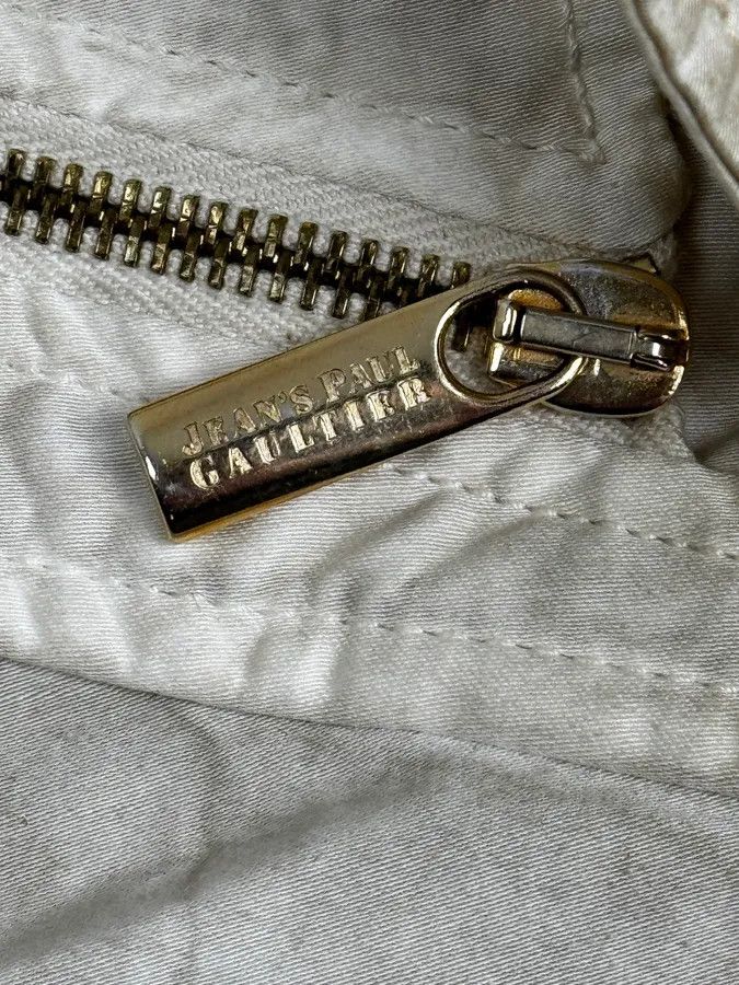Jean Paul Gaultier SS2004 Jean Paul Gaultier Creamy Brut Asymmetrical Bondage Jacket Size S / US 4 / IT 40 - 10 Thumbnail