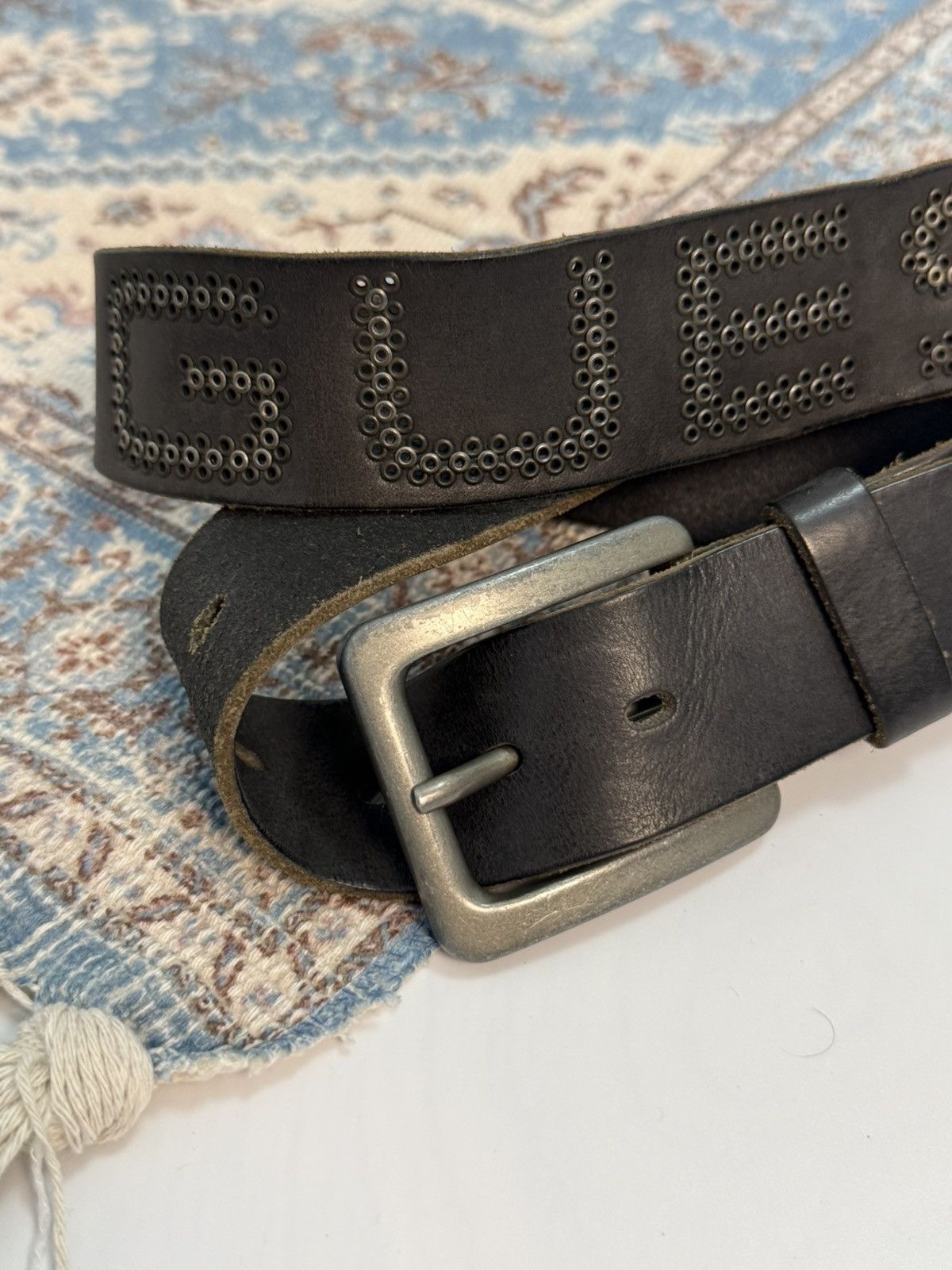Guess Vintage Guess Y2K Leather Belt Size ONE SIZE - 2 Thumbnail