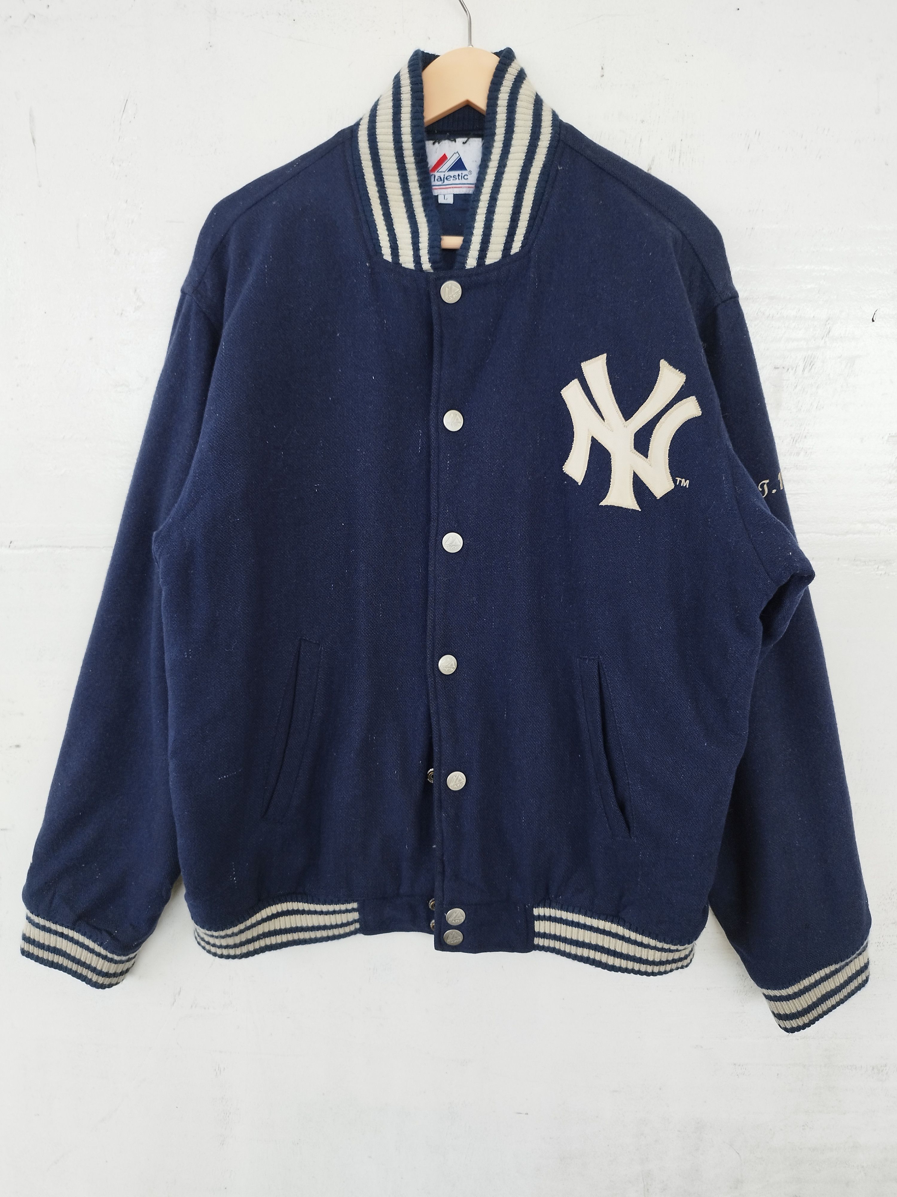 New York Yankees 🔥 Vintage New York Yankees Varsity jacket wool Majestic MLB Size US L / EU 52-54 / 3 - 3 Thumbnail