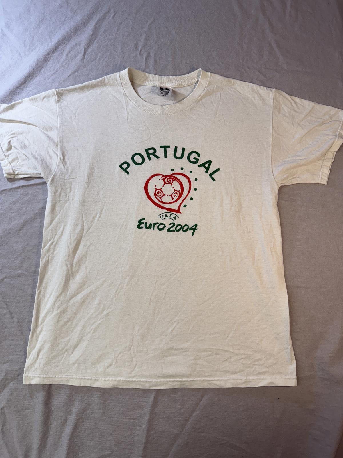 Fruit Of The Loom VTG Football UEFA Euro Cup 2004 T-shirt Portugal Soccer L Size US L / EU 52-54 / 3 - 1 Thumbnail