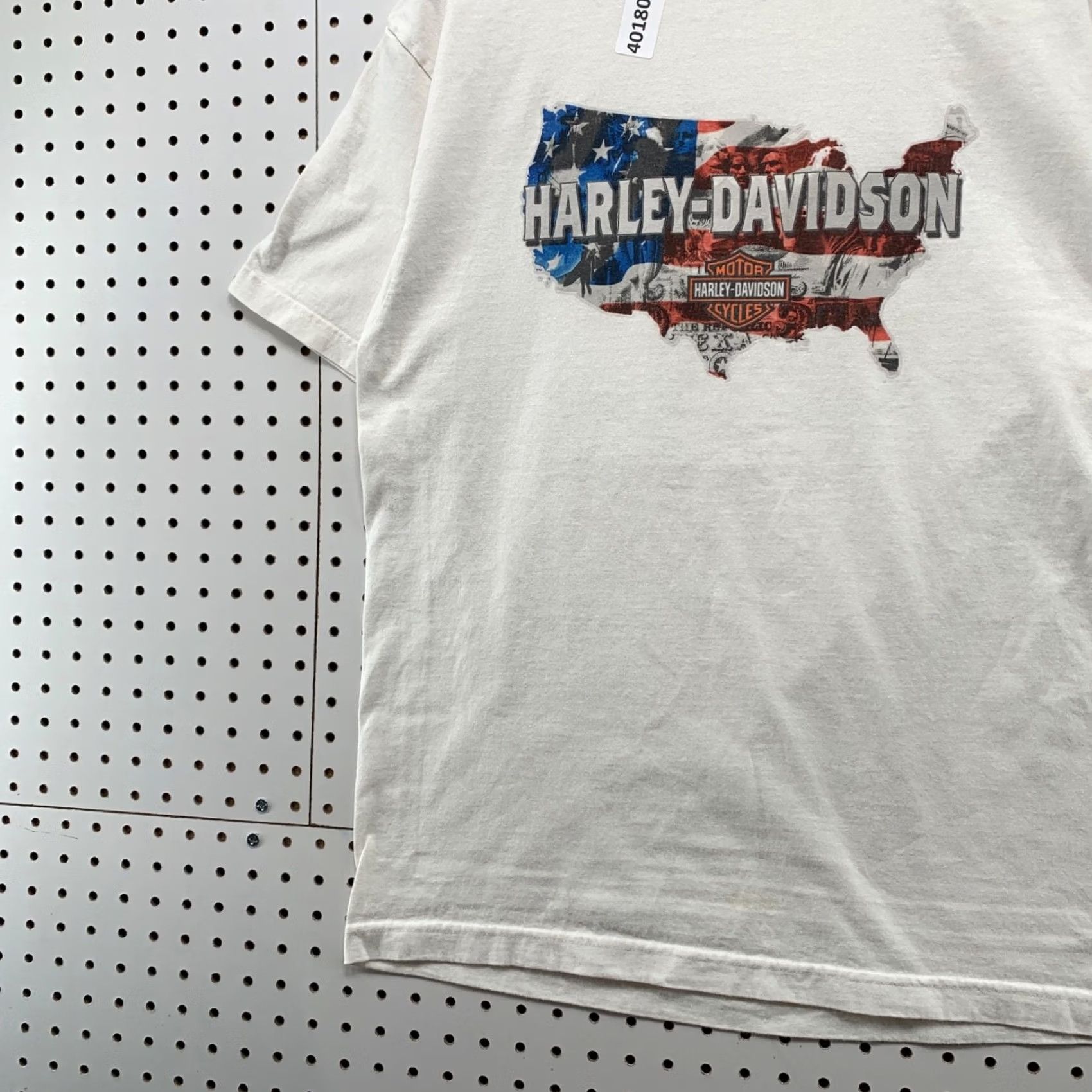 Harley Davidson VINTAGE Harley Davidson Shirt Mens Large White USA Flag Engine Graphic Size US L / EU 52-54 / 3 - 5 Thumbnail