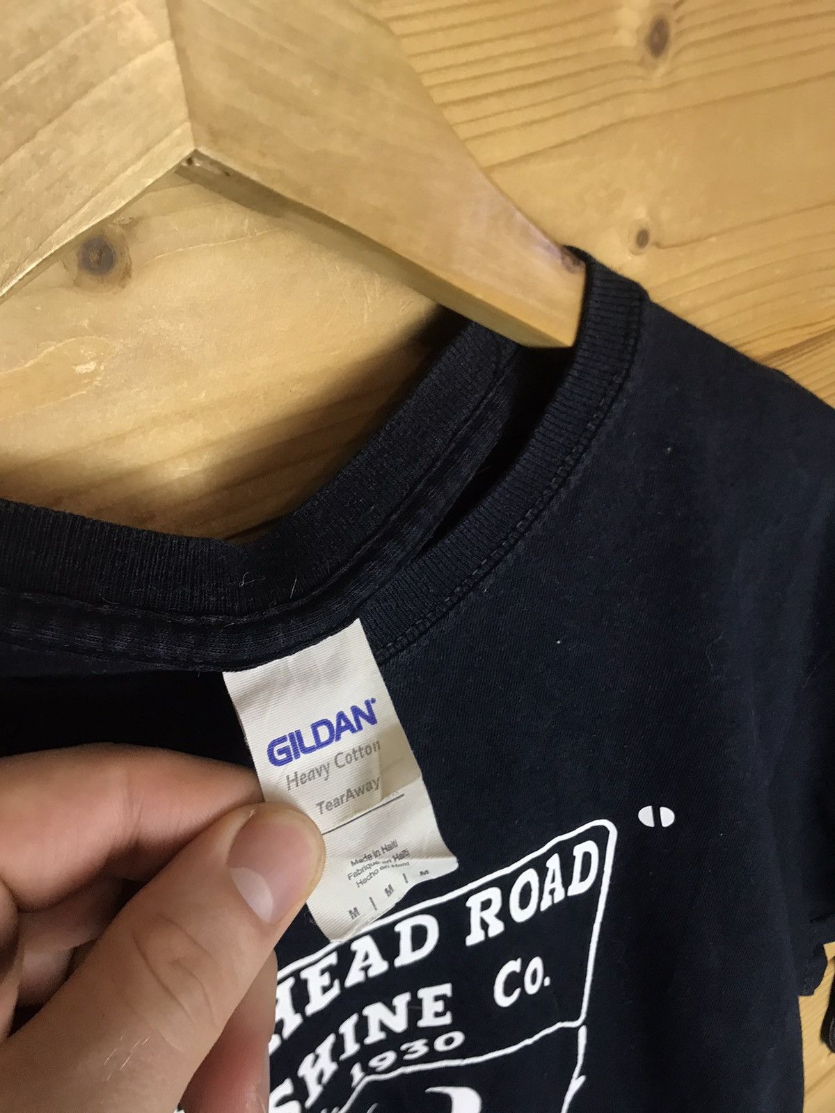 Vintage Moonshine whiskey t-shirt Size US M / EU 48-50 / 2 - 6 Thumbnail