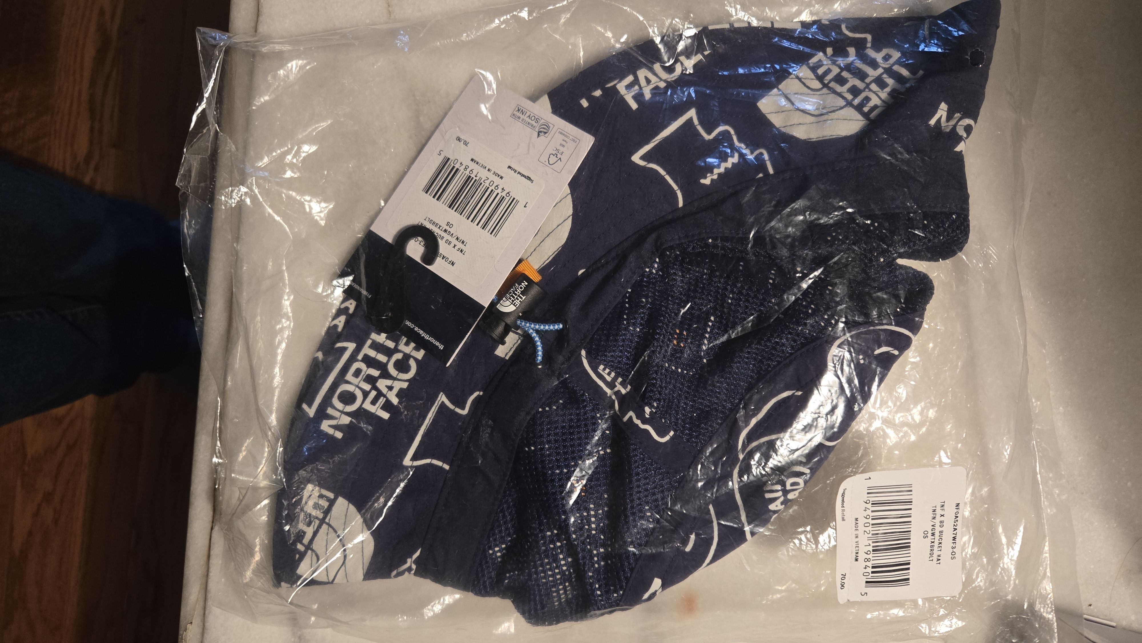 Brain Dead × The North Face The North Face × Brain Dead Brain Dead X TNF Bucket Hat Navy Size ONE SIZE - 2 Thumbnail