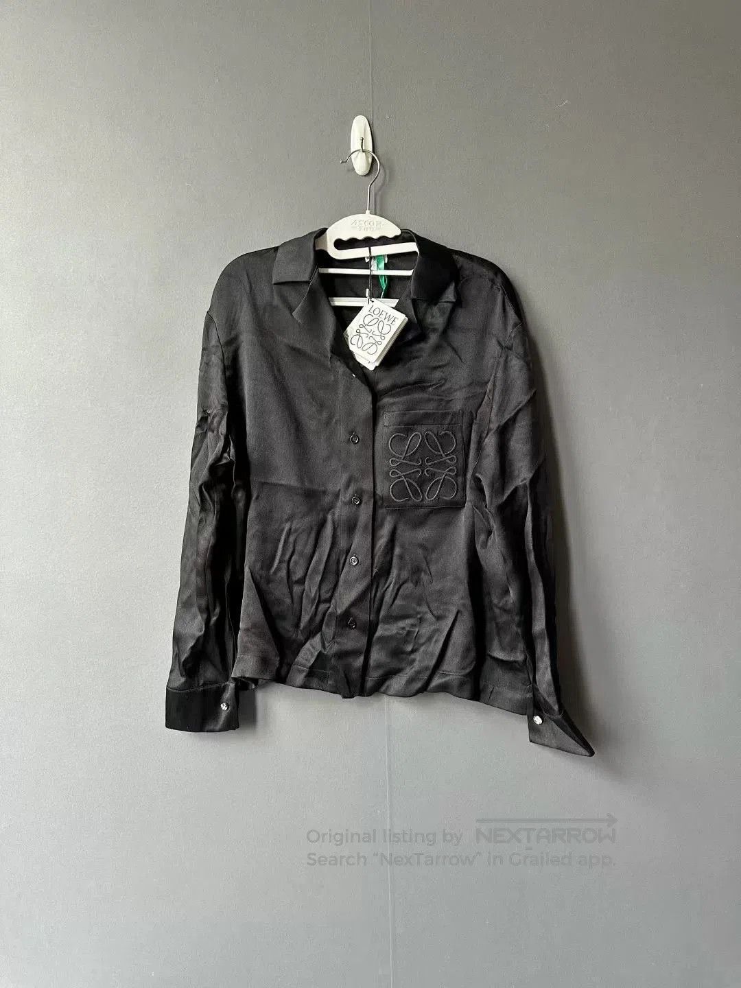 Loewe loewe black silk logo button-up shirt. Size S / US 4 / IT 40 - 1 Thumbnail