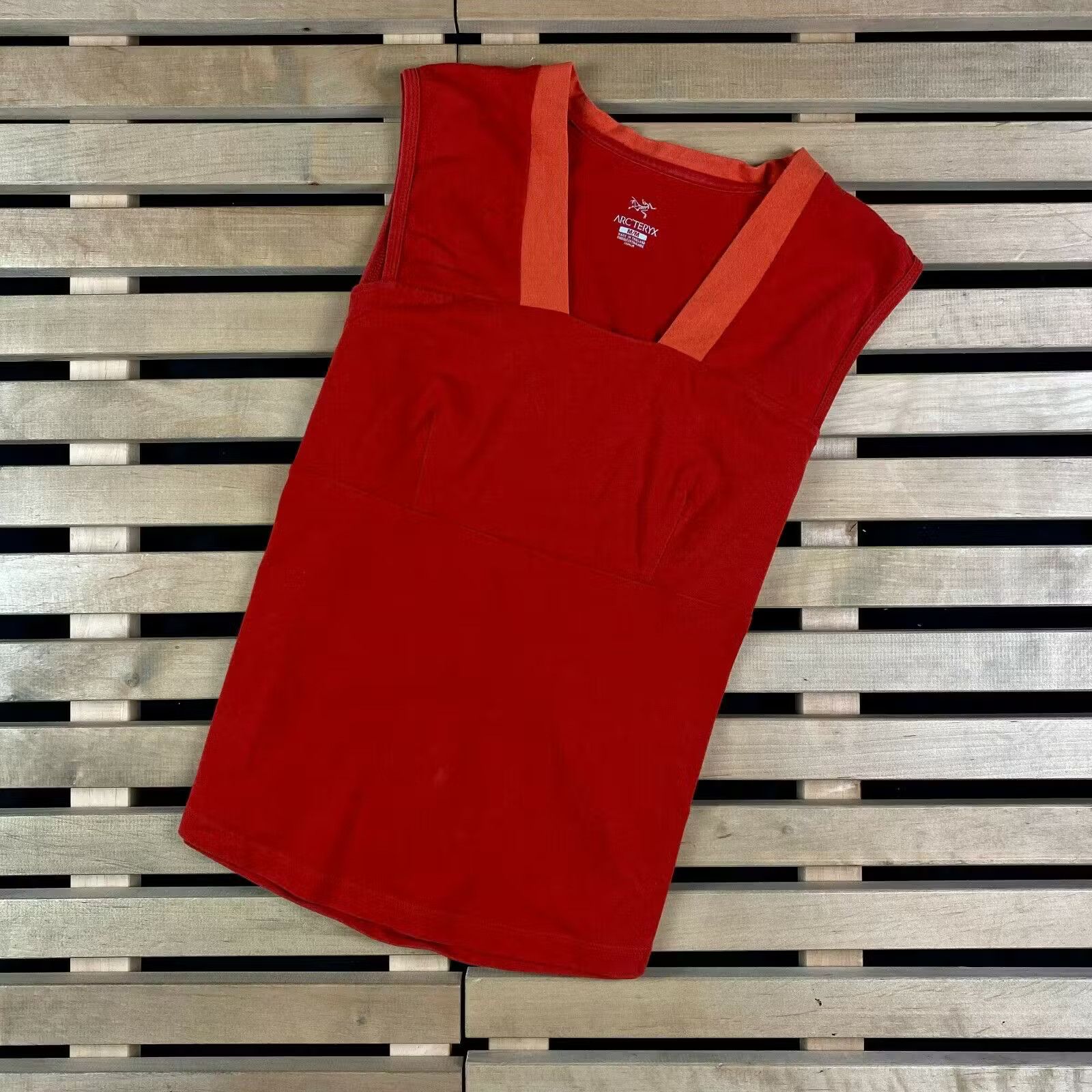 Arc'teryx Womens Top T Shirt Arcteryx Size M Size M / US 6-8 / IT 42-44 - 1 Thumbnail