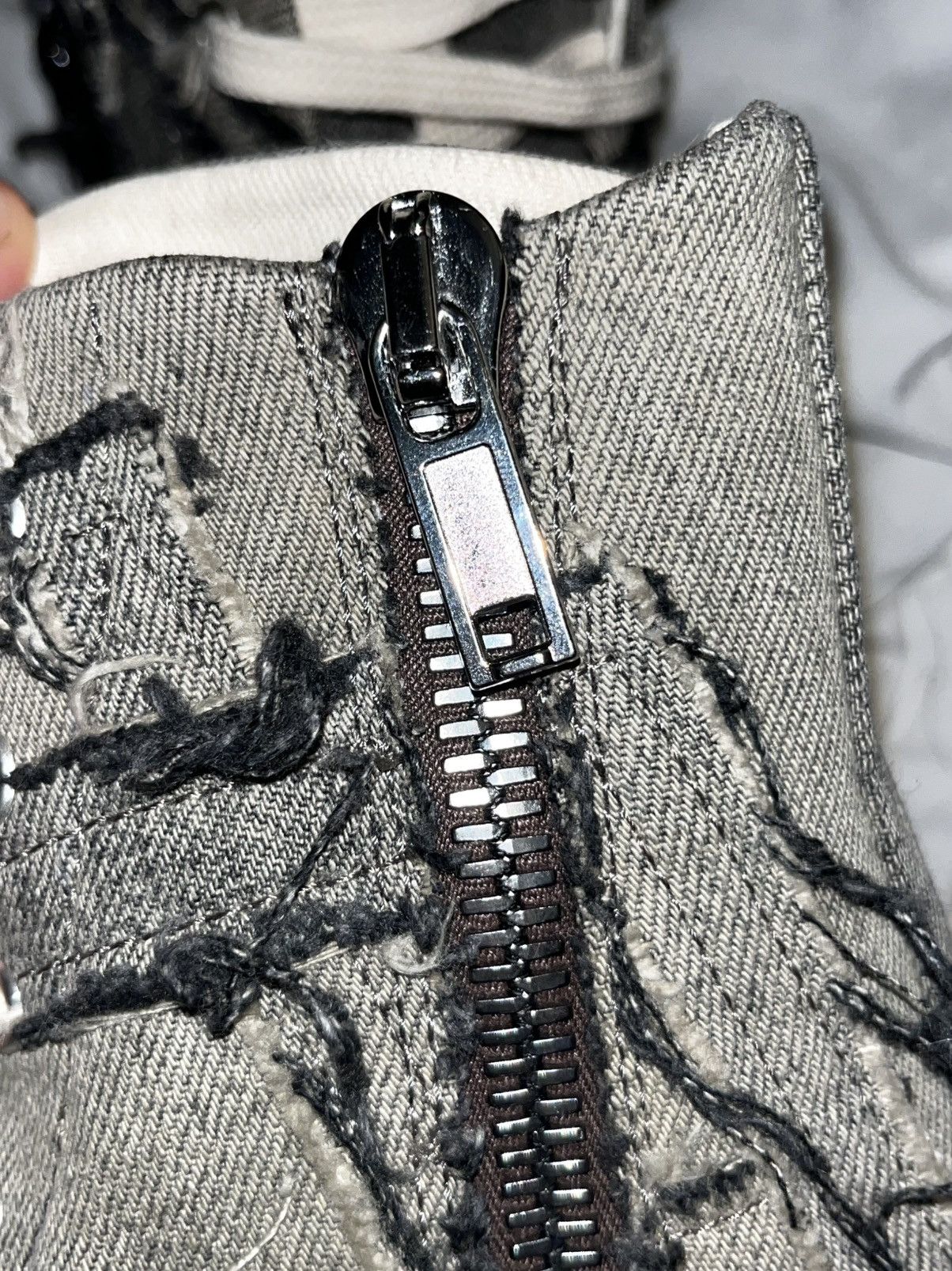 Rick Owens Drkshdw Rick Owen’s DRKSHDW Slashed Denim Size US 7 / IT 37 - 5 Thumbnail