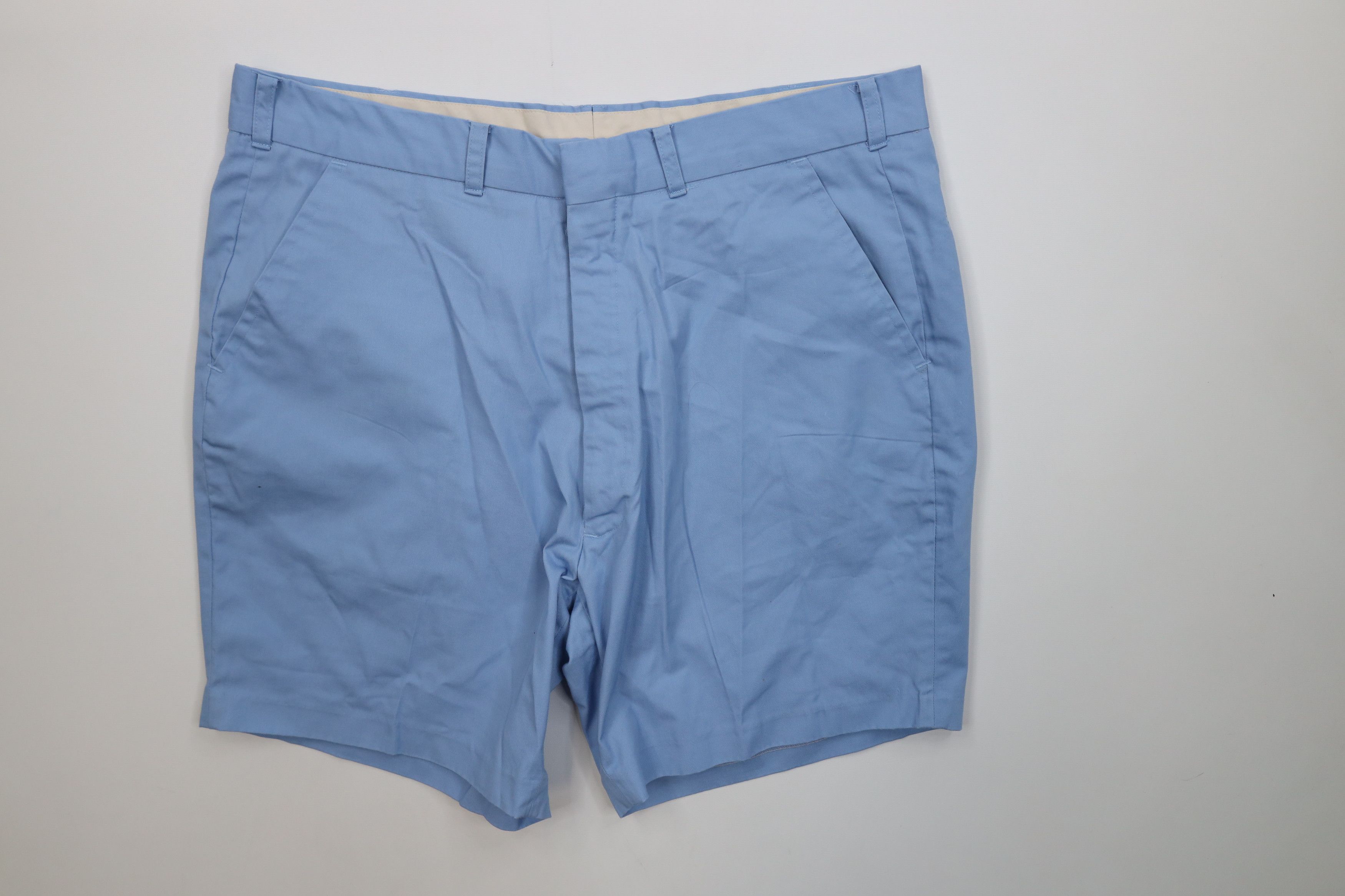 Vintage Vintage 70s Streetwear Above Knee Chino Shorts Carolina Blue Size US 36 / EU 52 - 1 Thumbnail