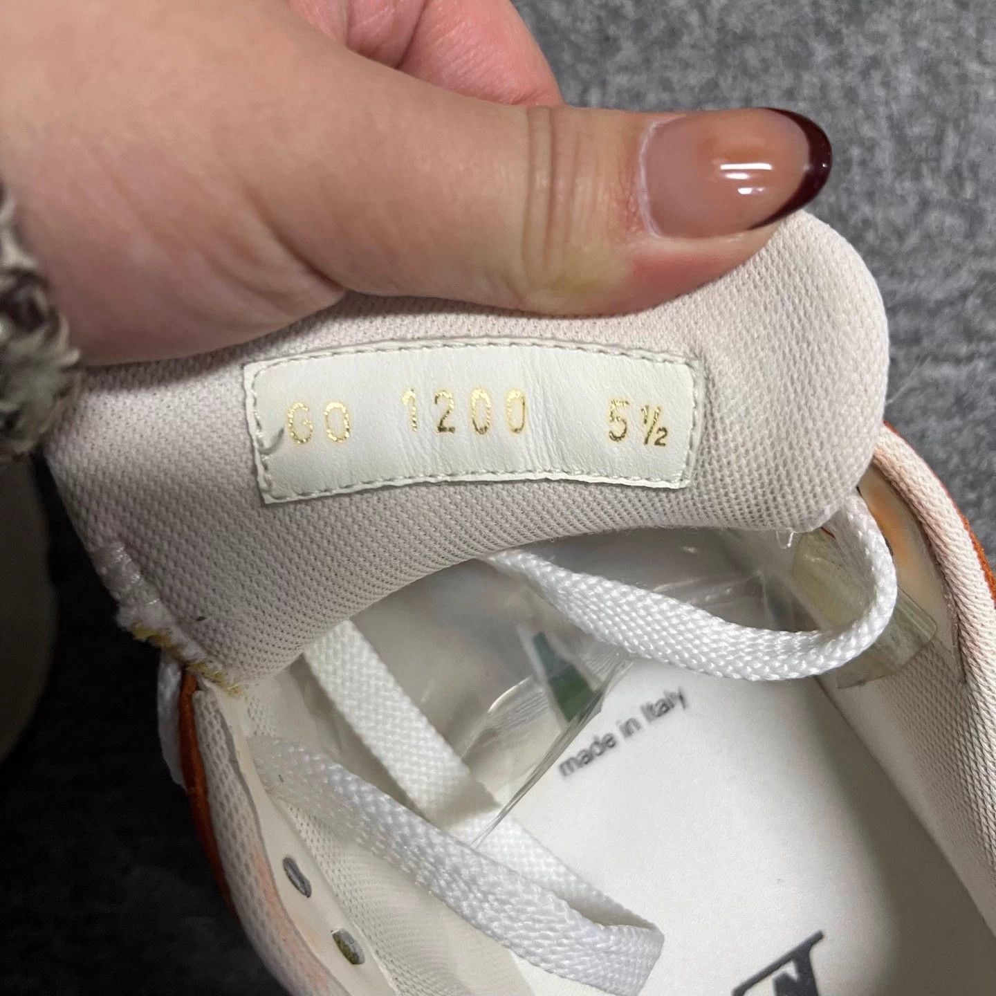 Louis Vuitton LV Orange Leather Low-Top Lifestyle Sneakers Size US 5.5 / IT 35.5 - 6 Thumbnail