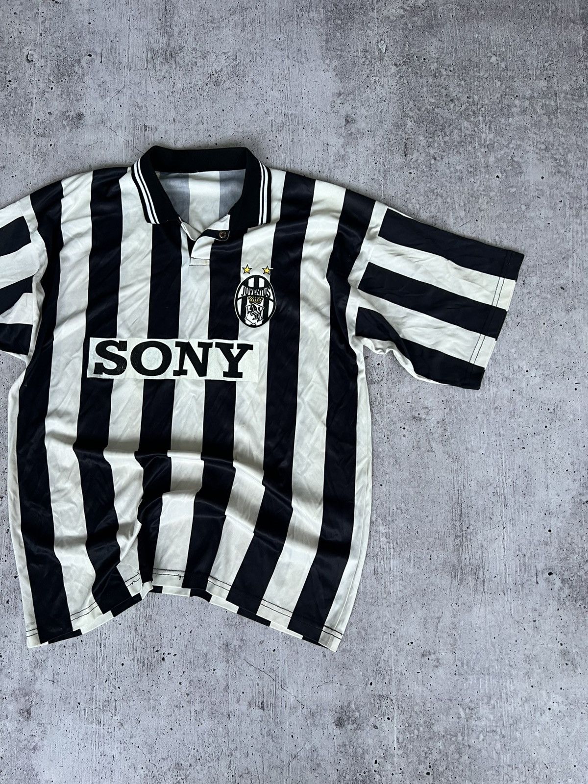 Vintage Juventus 90s Retro Soccer Jersey Sony Size US XL / EU 56 / 4 - 3 Thumbnail
