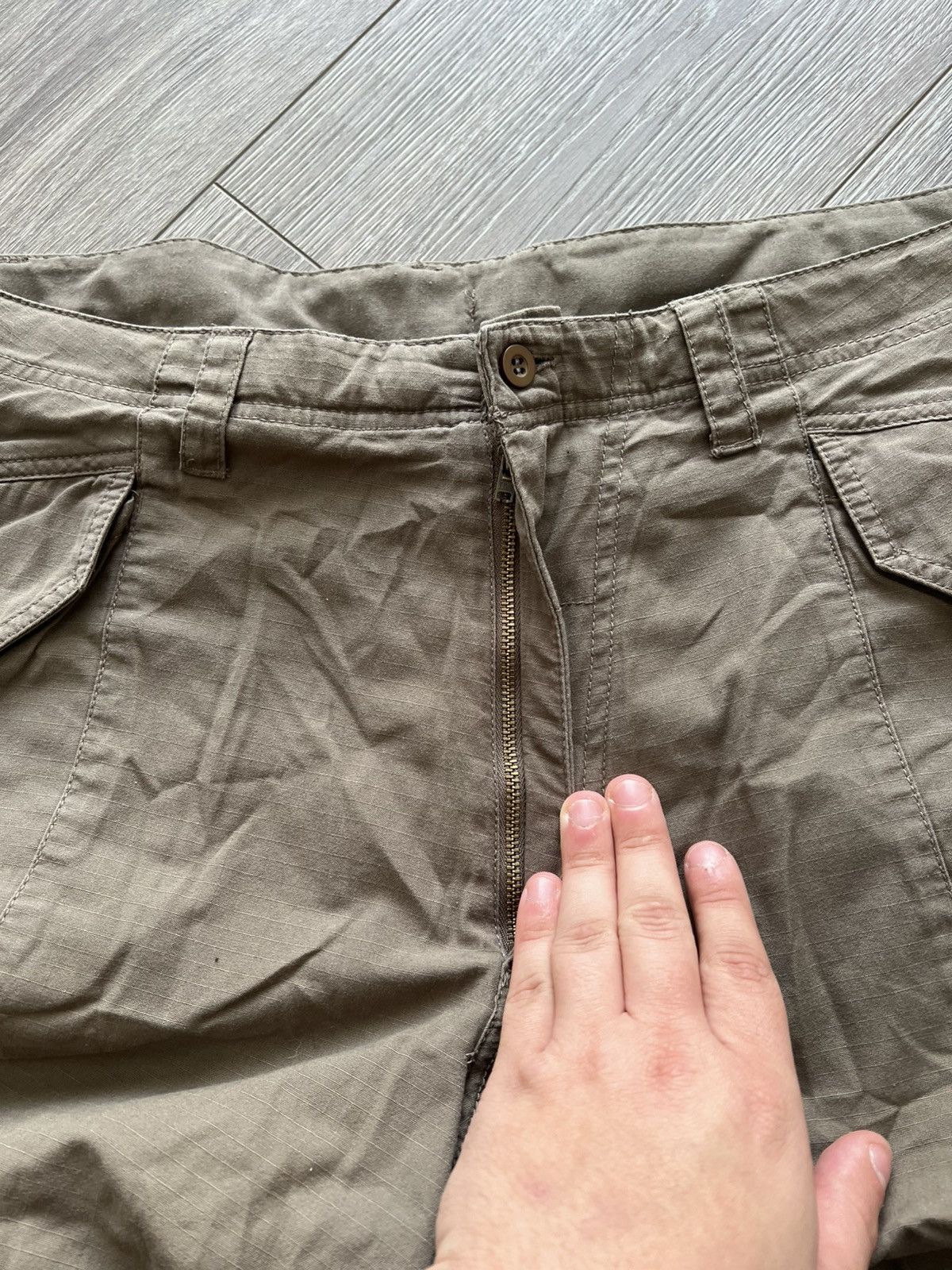 Nike Vintage Nike Cargo Shorts Y2K Size US 36 / EU 52 - 6 Thumbnail