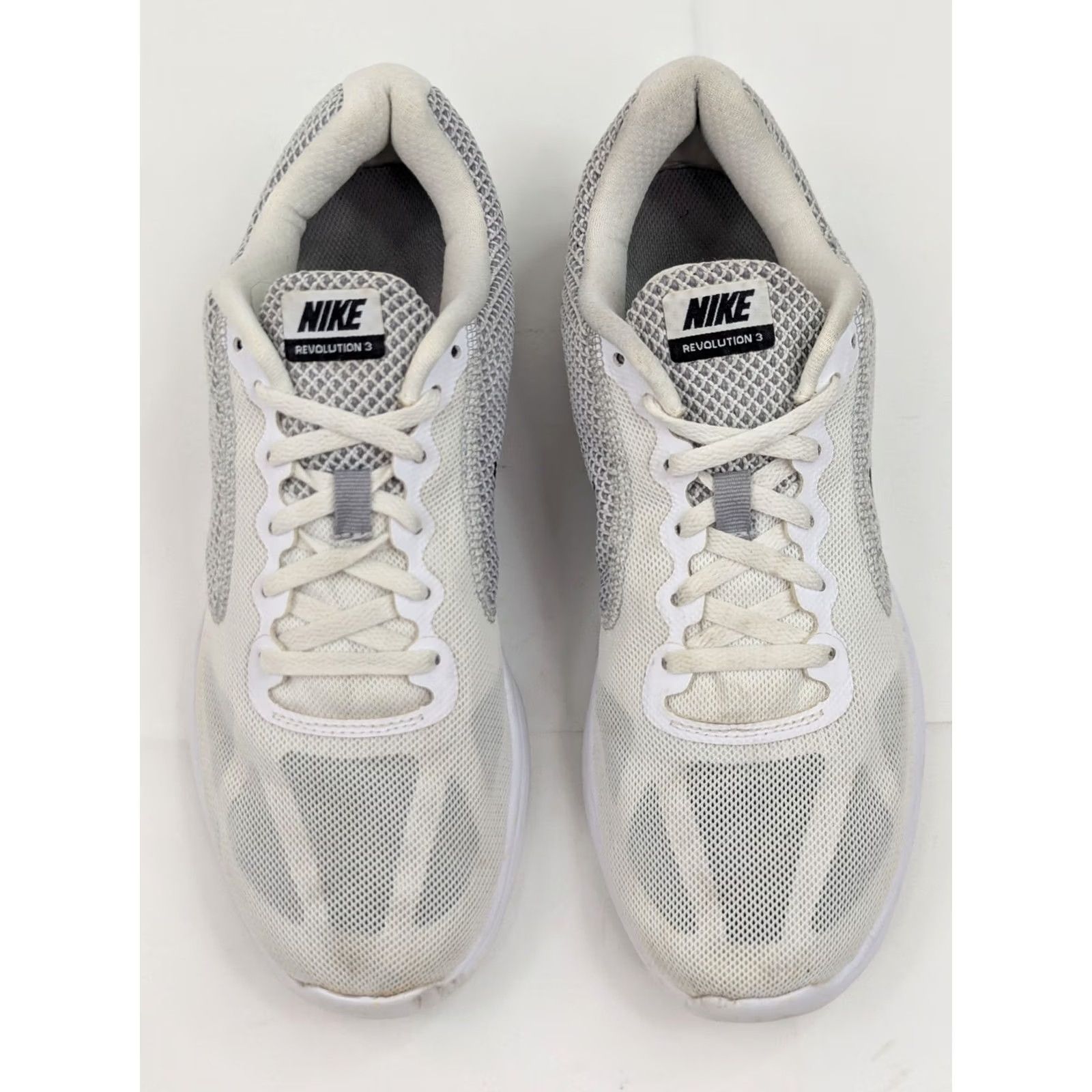 Nike Nike Revolution 3 Running Shoe Women 9.5 White Black Wolf Grey Low Top 819303 Size L / US 10 / IT 46 - 4 Thumbnail