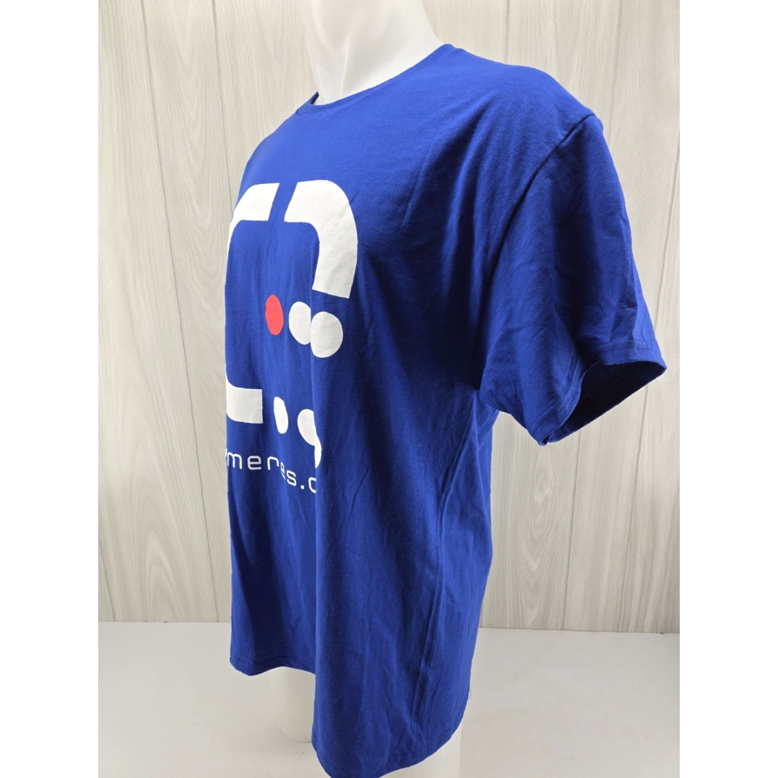 Hanes Emeres Men's T Shirt Size Large Blue Short Sleeve Regular Fit Hanes Shirt Mens L Blue 90s? Size US L / EU 52-54 / 3 - 5 Thumbnail