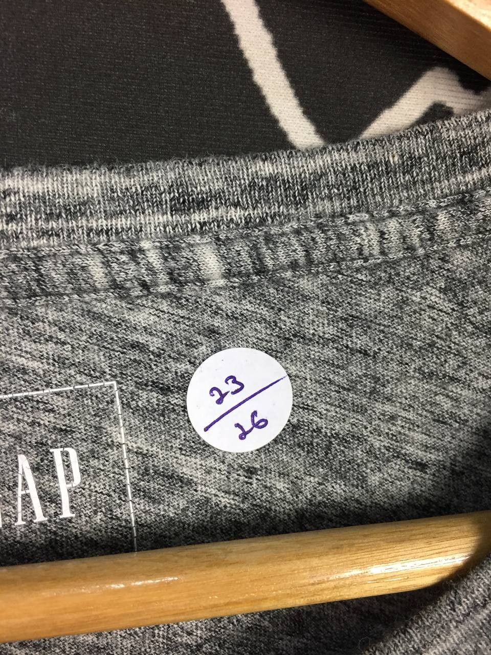 Gap × Vintage GAP Embroidered Logo Essential Tee Size L Size US L / EU 52-54 / 3 - 9 Thumbnail