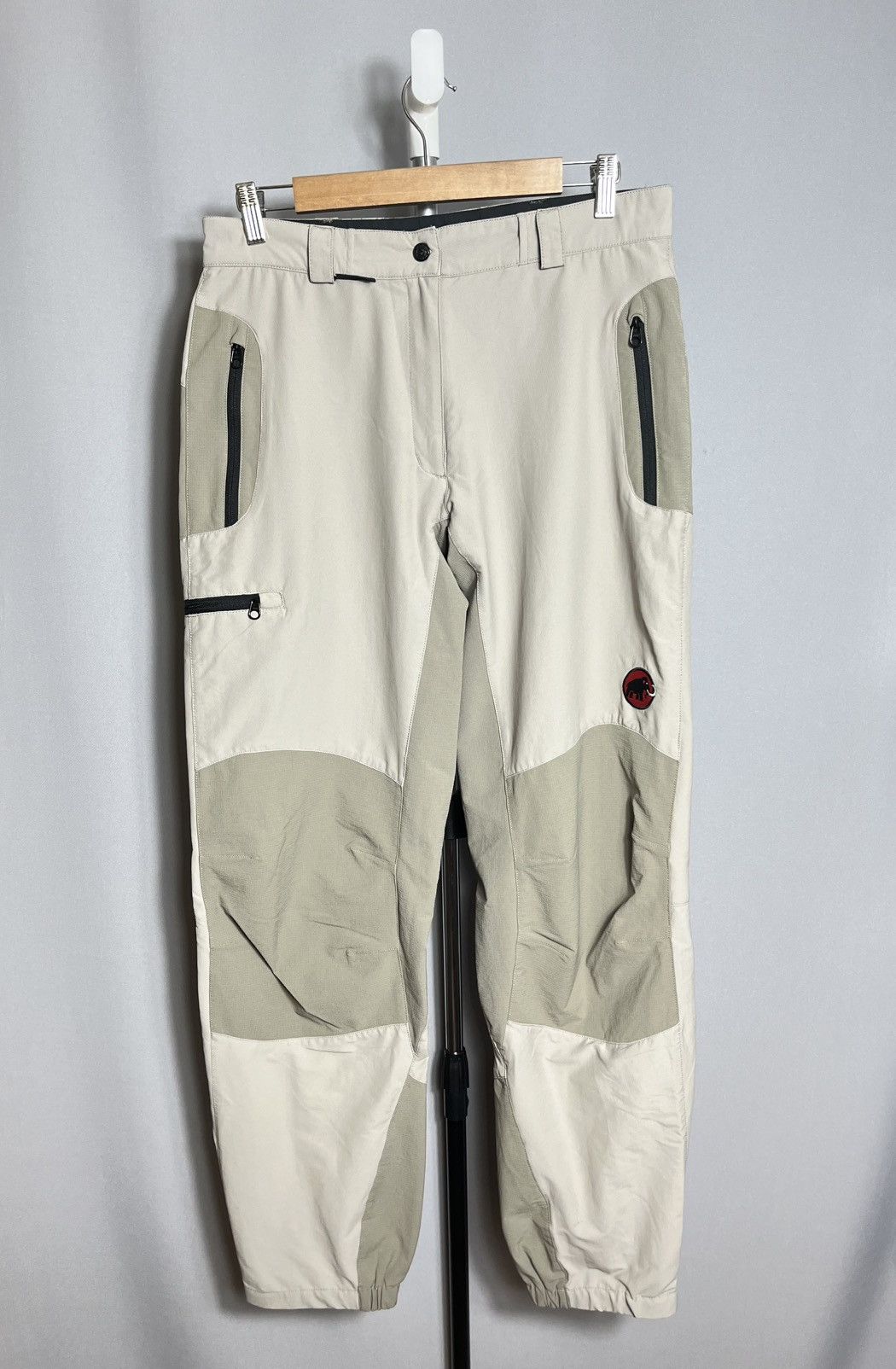 Mammut Mammut Hiking Lightweight Track Active Softshell Cargo Pants Size US 40 / EU 56 - 1 Thumbnail