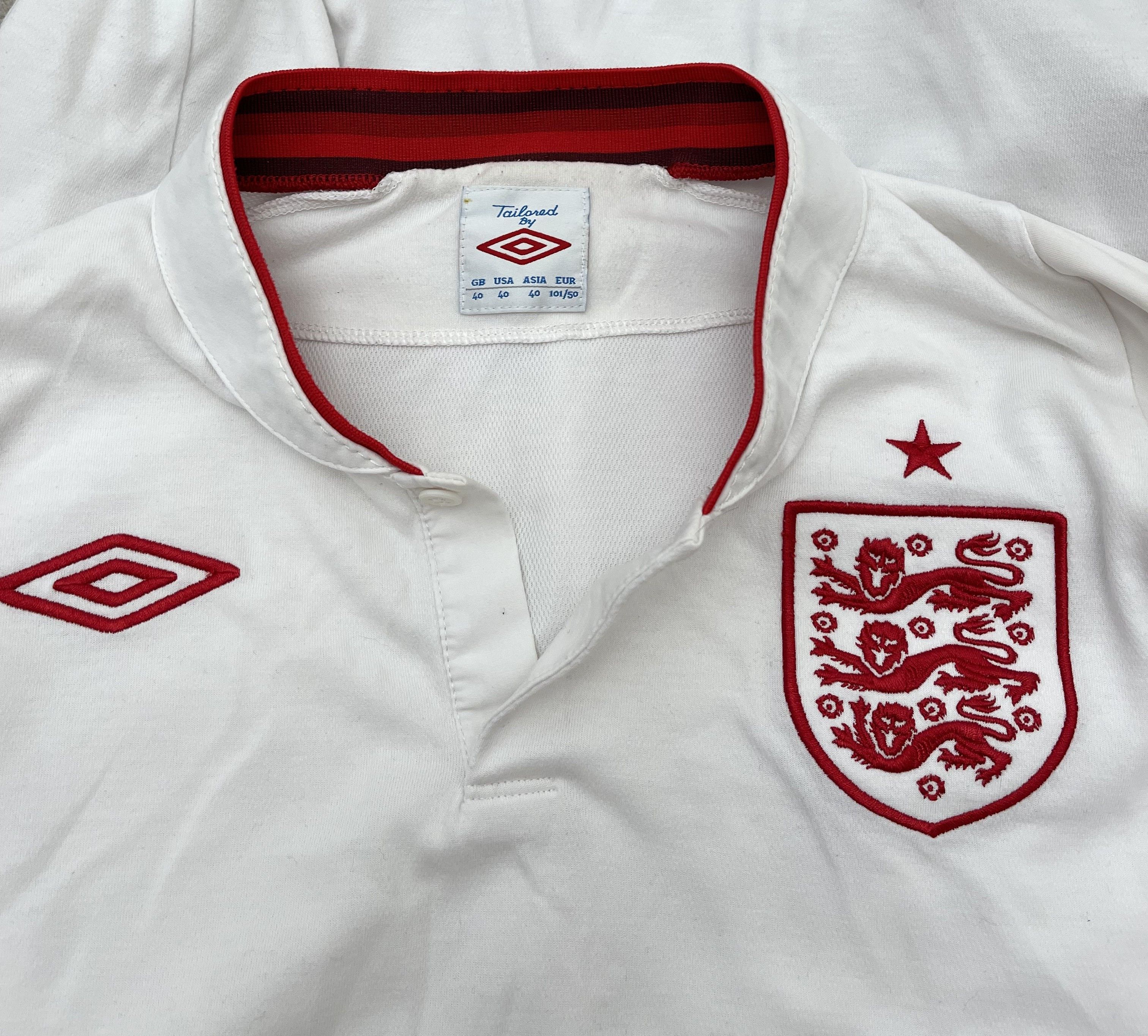 Umbro UMBRO ENGLAND Football Size US M / EU 48-50 / 2 - 8 Thumbnail