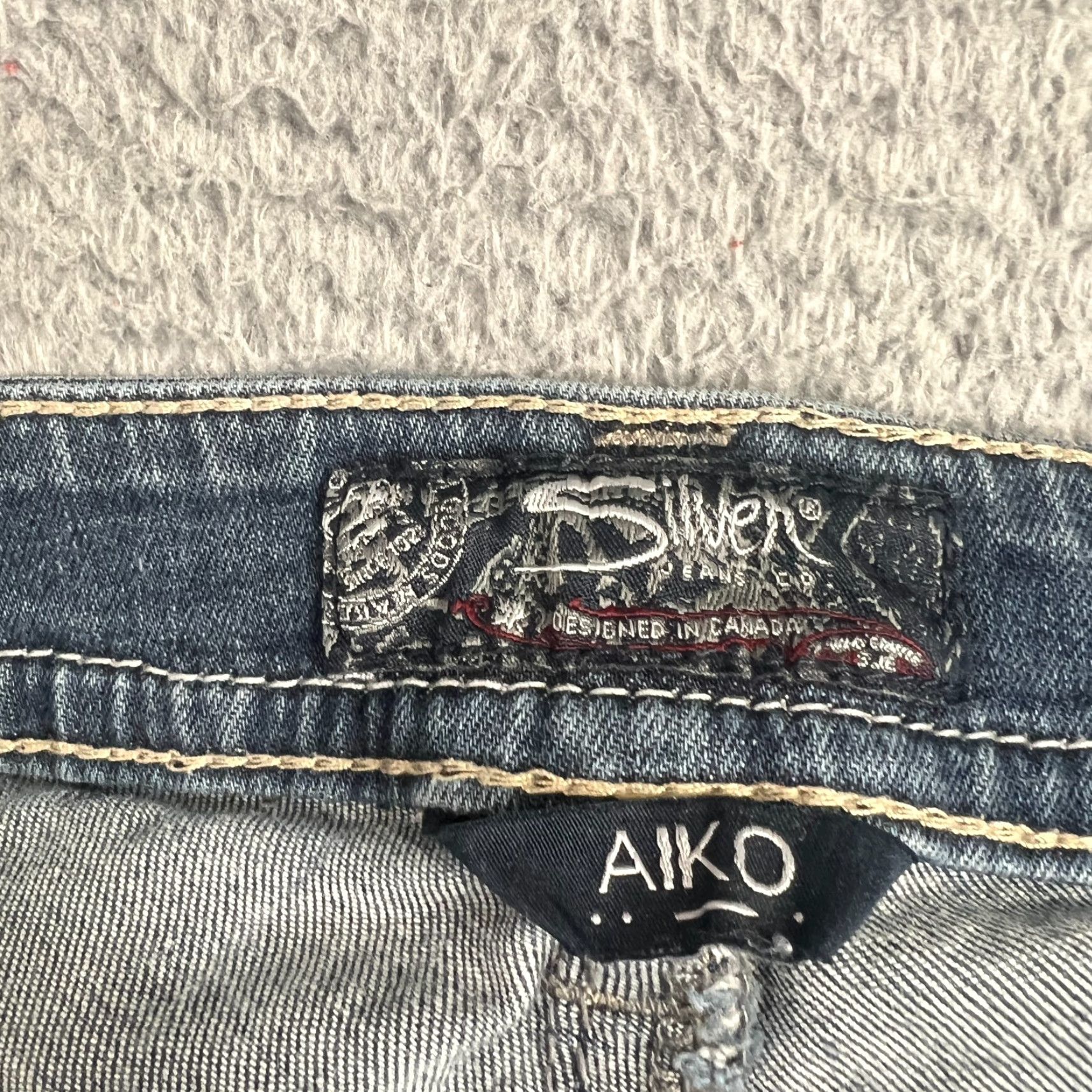 Silver Jeans Co. Silver Jeans Aiko Women's Capri Jeans Blue Stone Wash Low Rise 27 Size 27" / US 4 / IT 40 - 6 Thumbnail