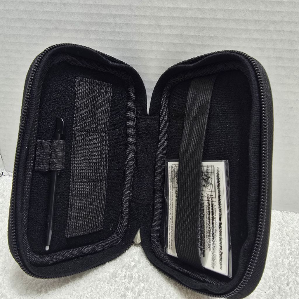 Nintendo Nintendo DS Black & pink Carrying Case One Size Size 26 - 8 Thumbnail
